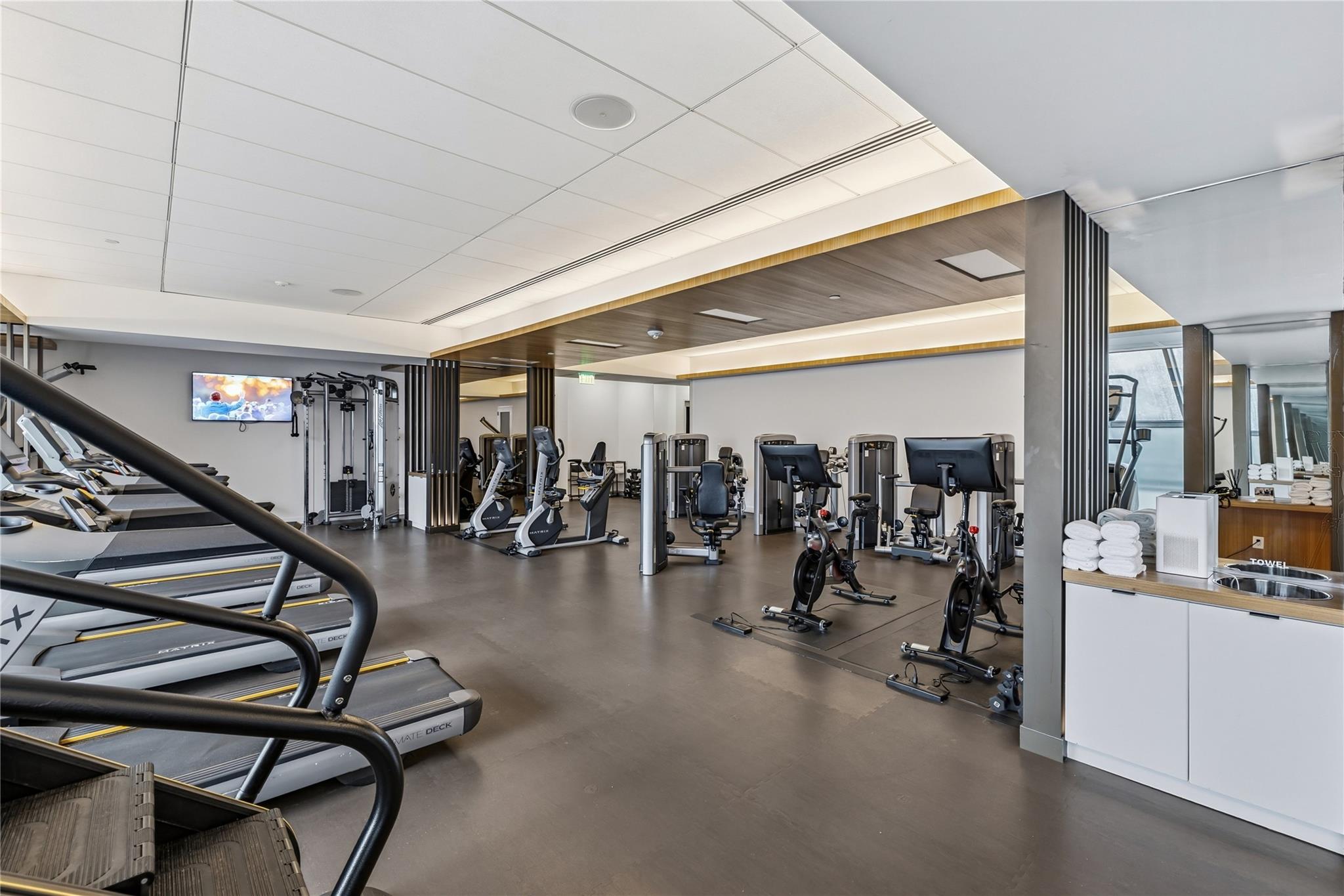 1111 Caroline Street # 2611