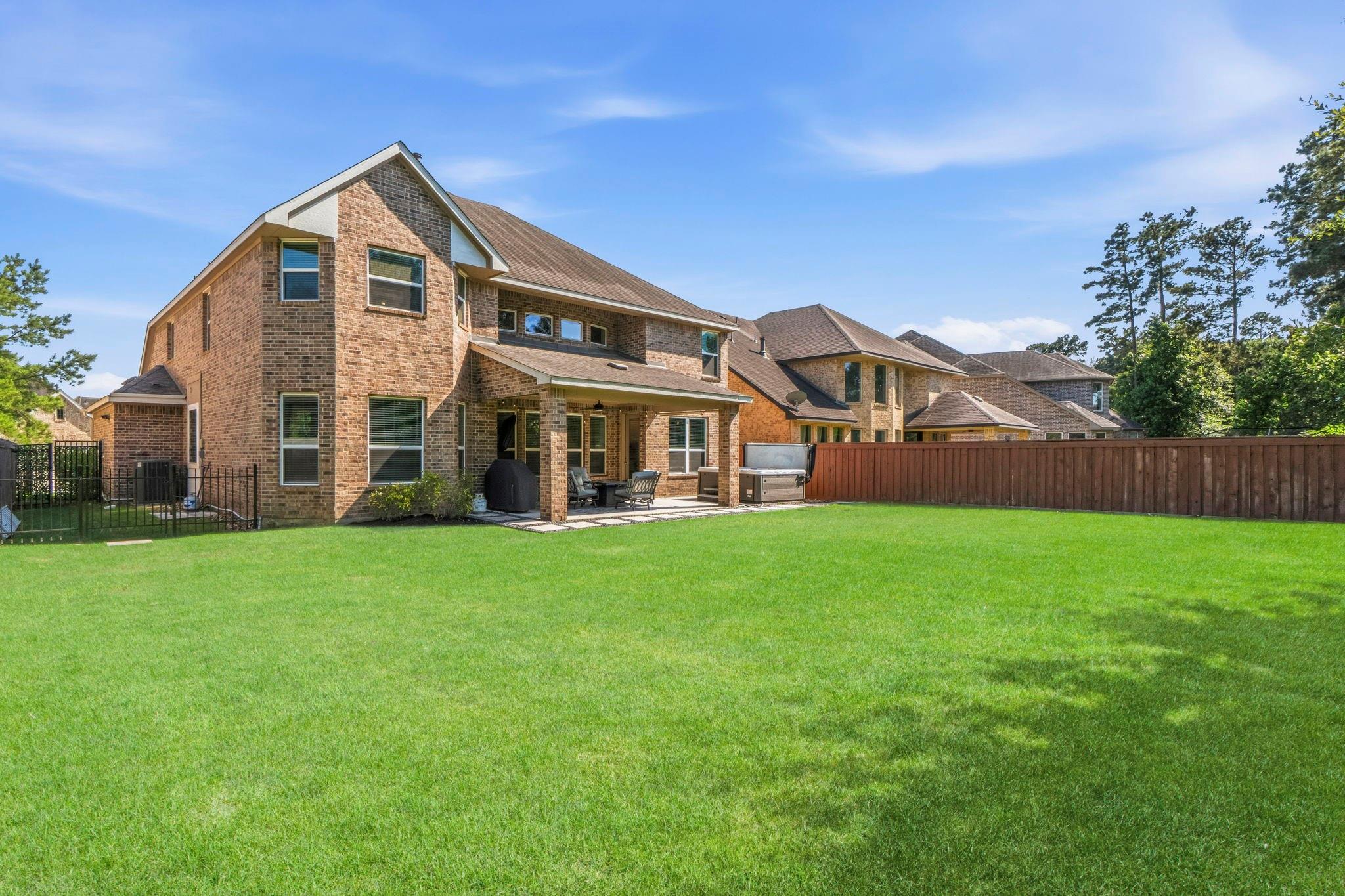 4038 Steep Woods Drive