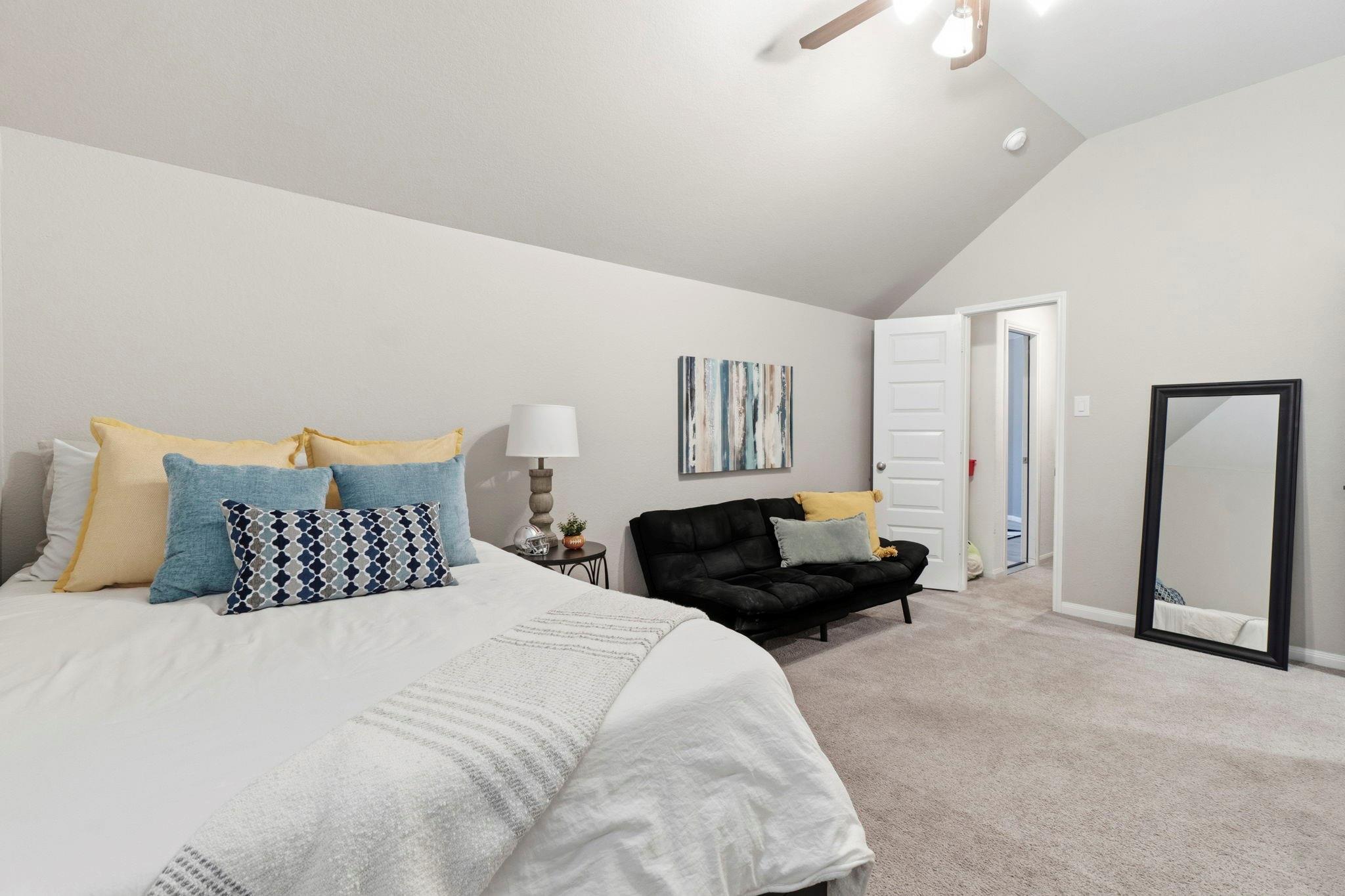 4038 Steep Woods Drive