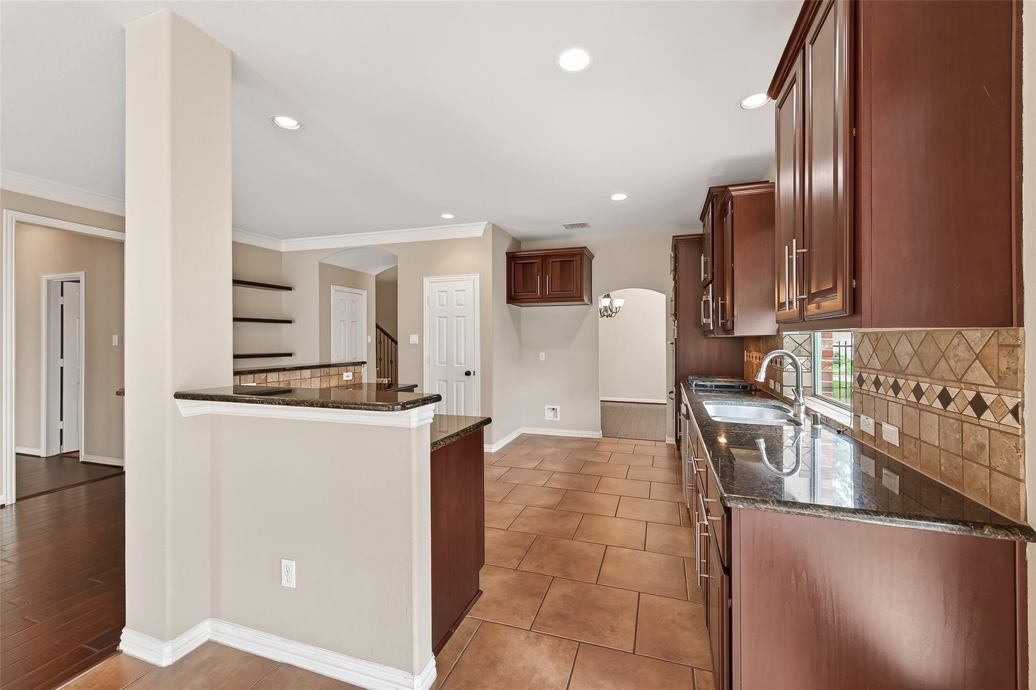 35 Woodmoor Place