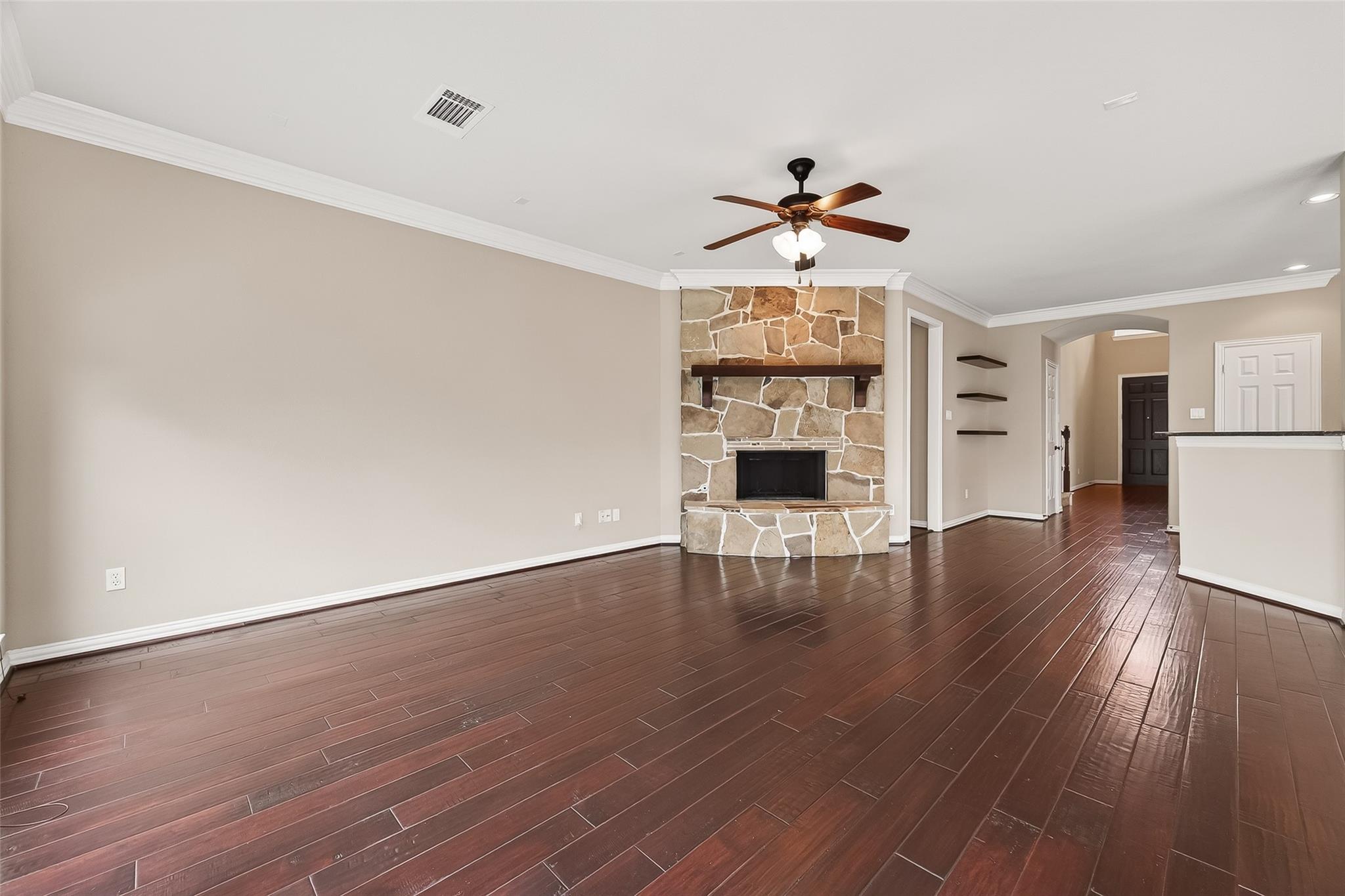 35 Woodmoor Place