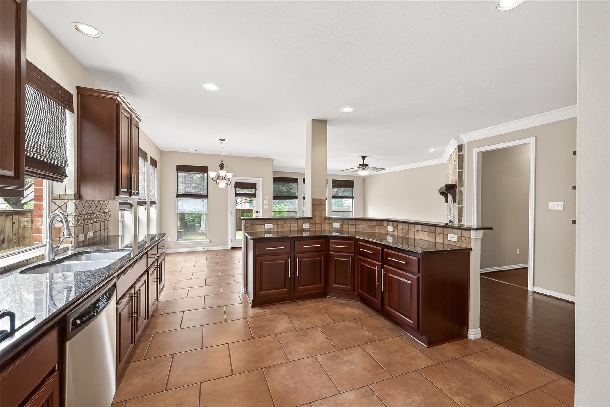 35 Woodmoor Place