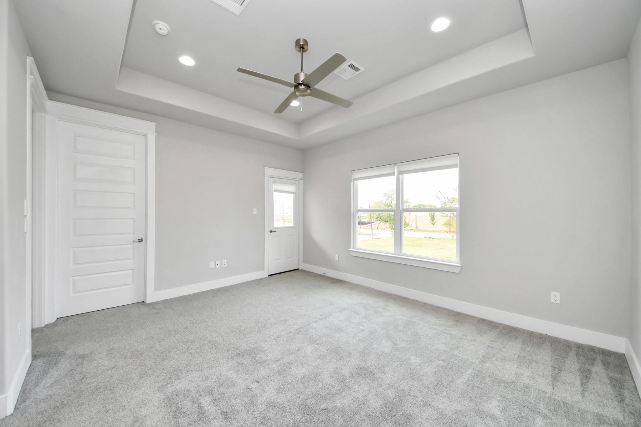 2507 Des Chaumes Street