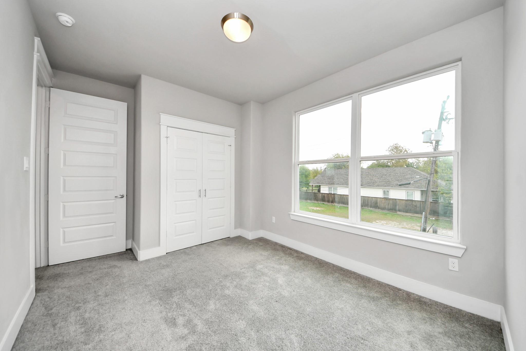 2507 Des Chaumes Street