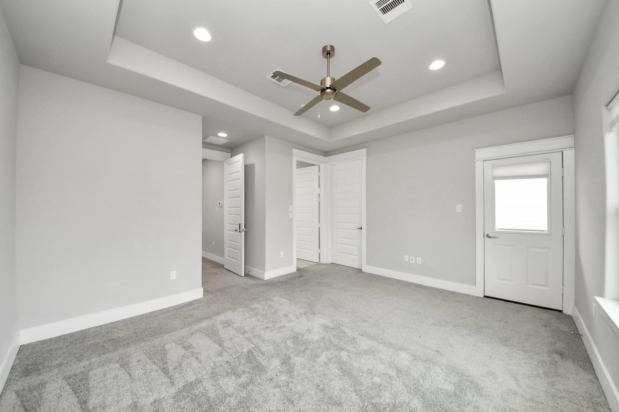 2507 Des Chaumes Street