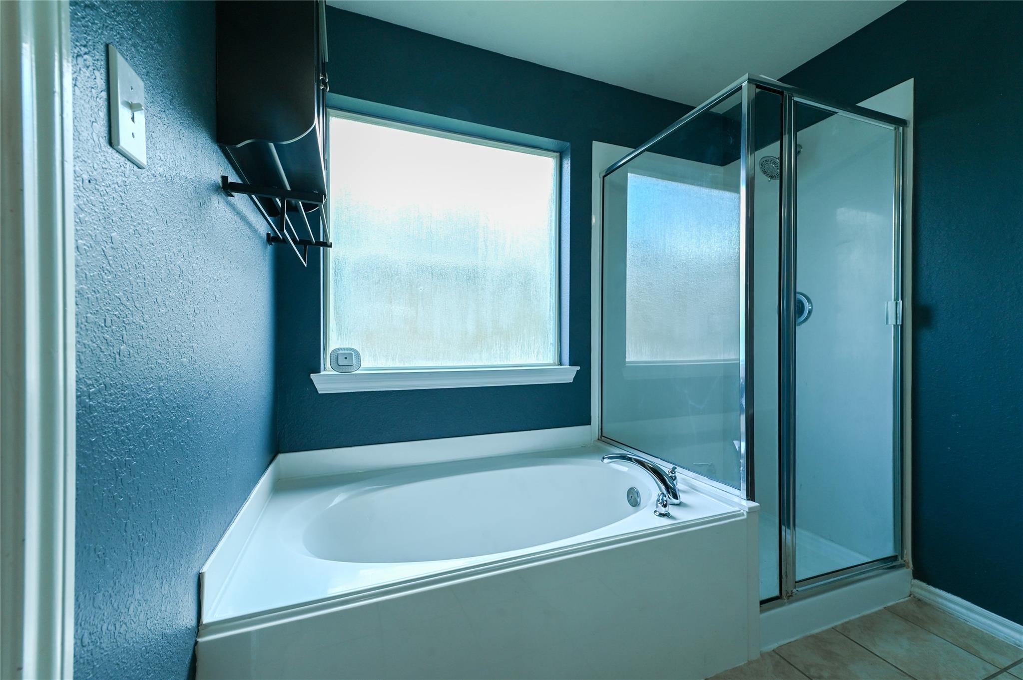 1927 Vermillion View Street