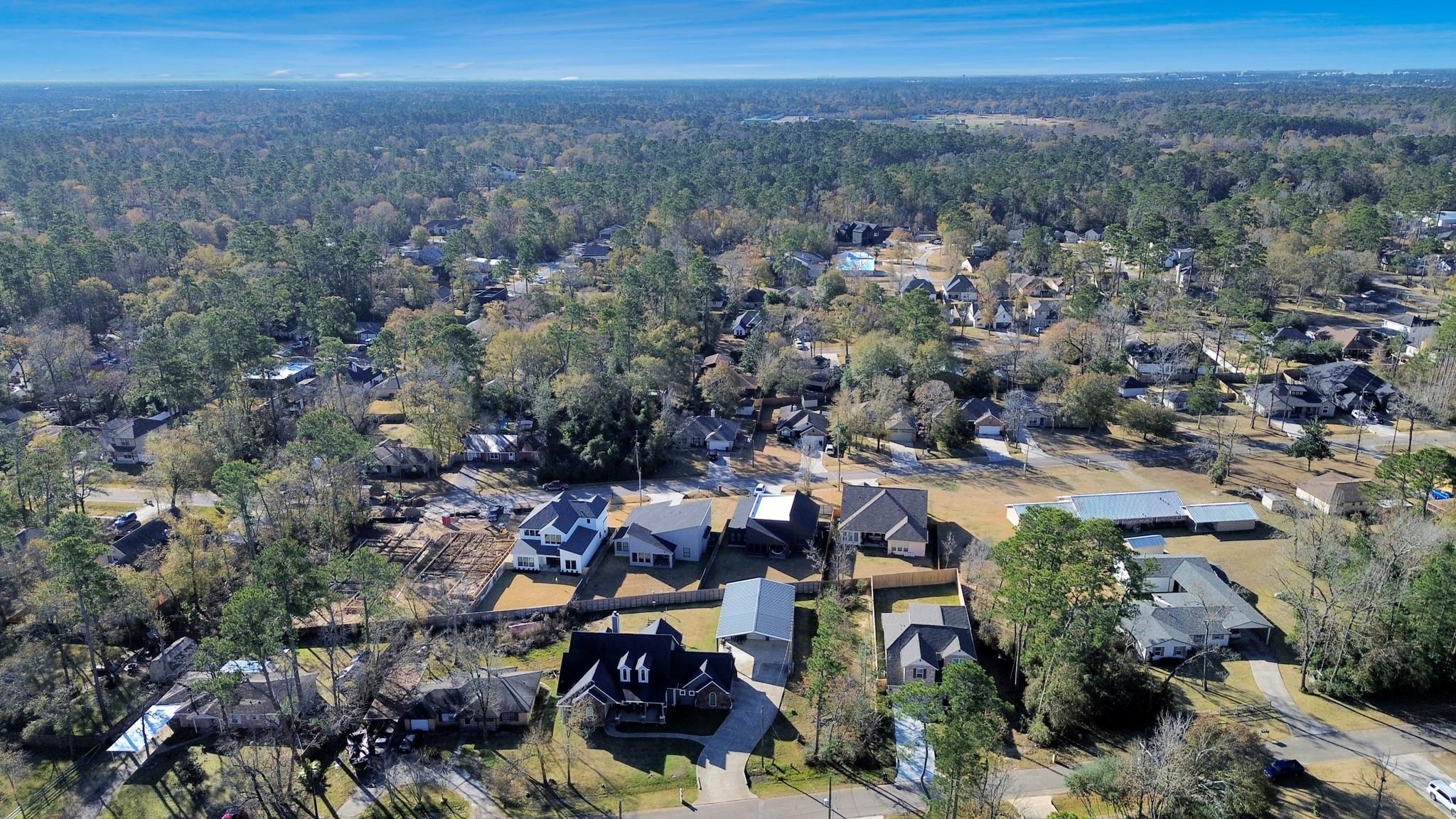 1335 Glen Oaks Drive