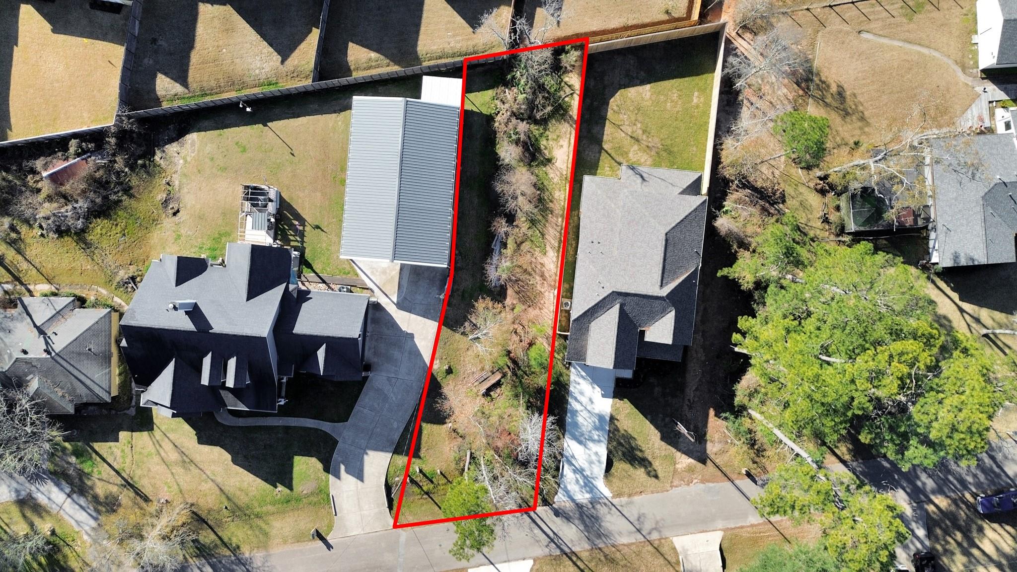 1335 Glen Oaks Drive