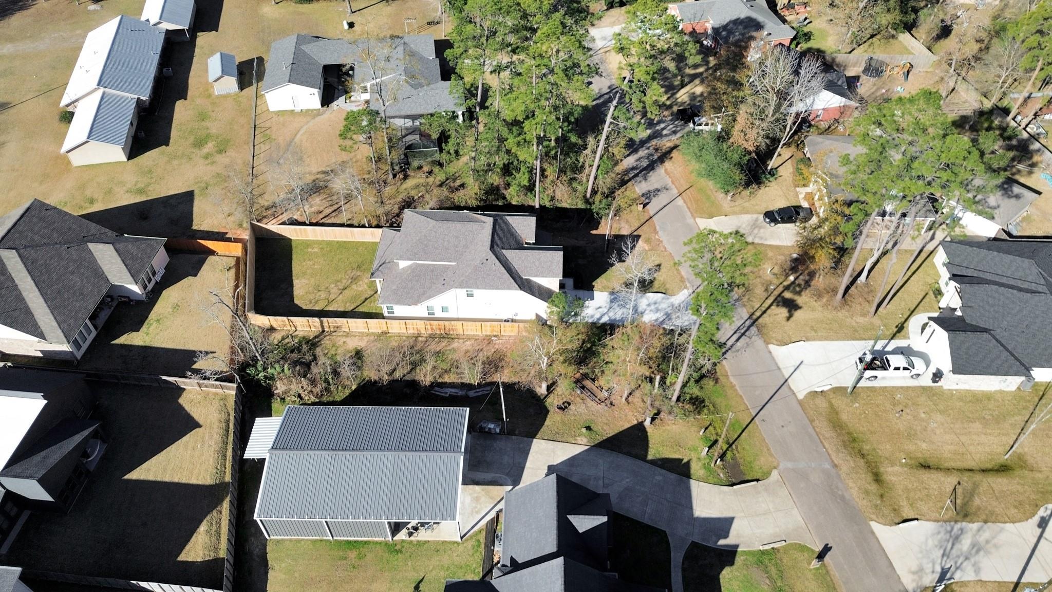 1335 Glen Oaks Drive