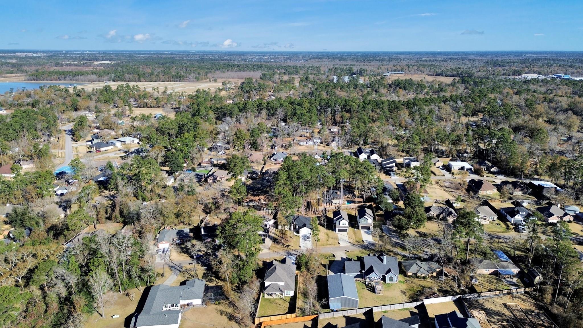 1335 Glen Oaks Drive