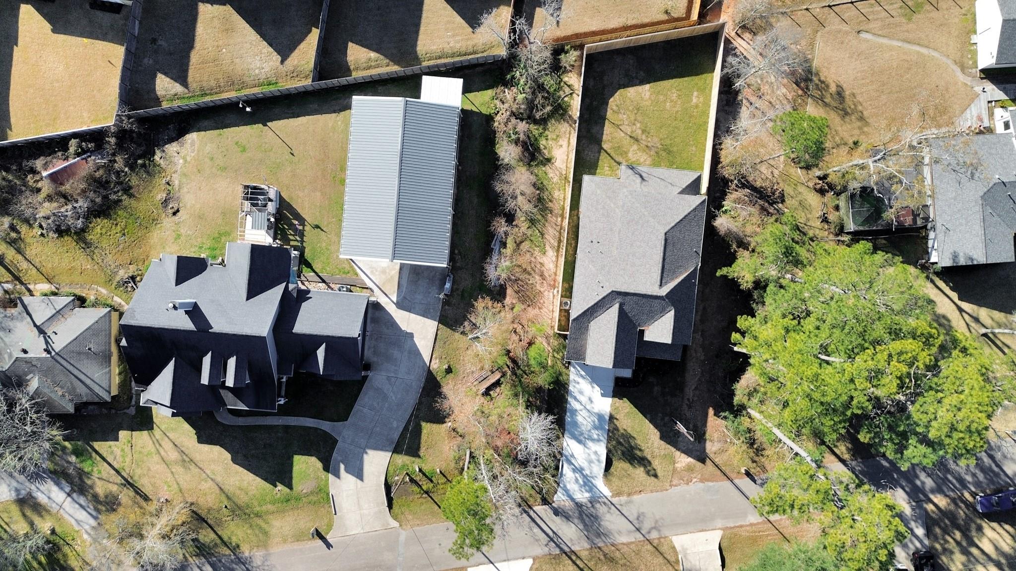 1335 Glen Oaks Drive