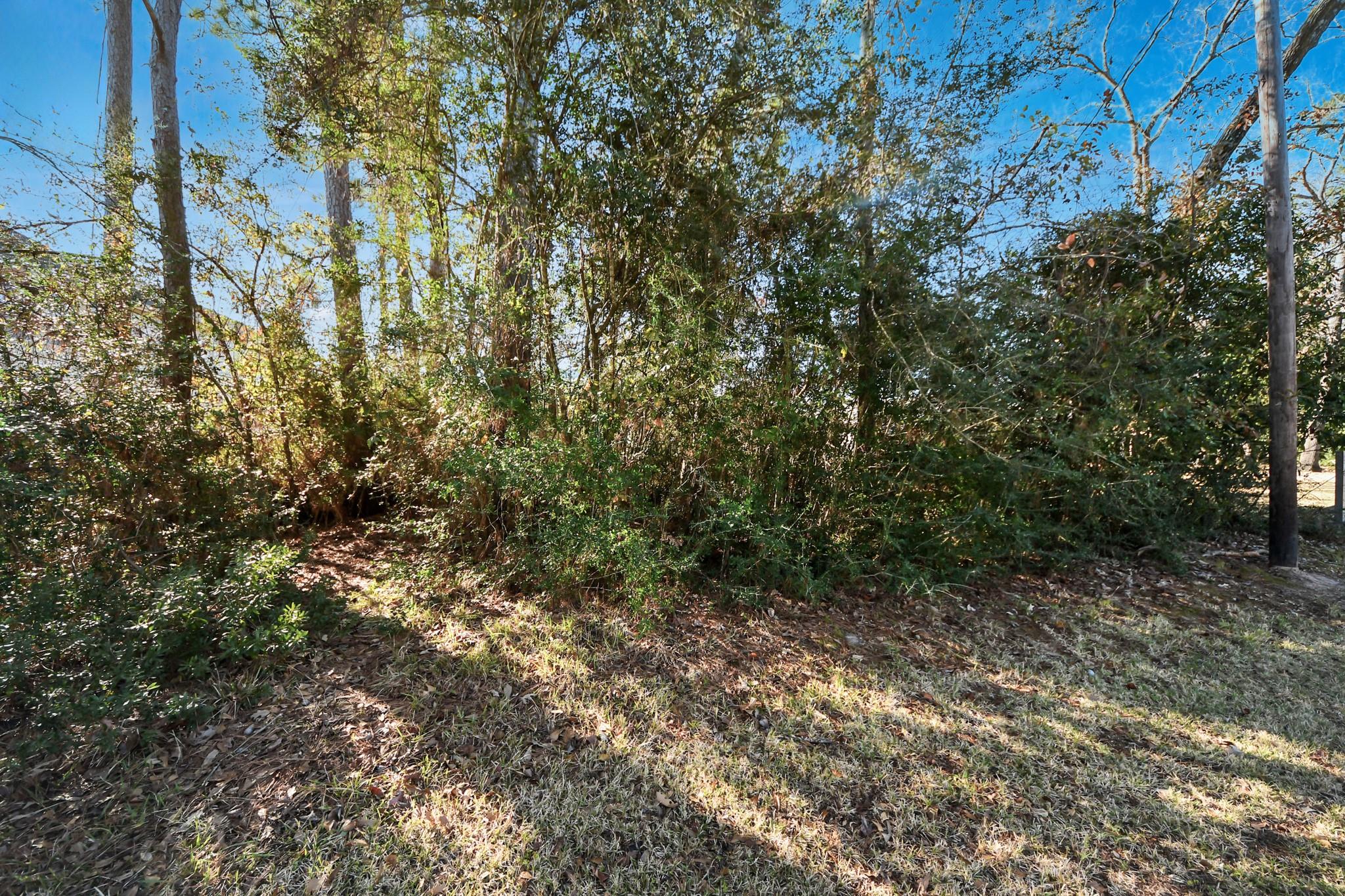 1335 Glen Oaks Drive