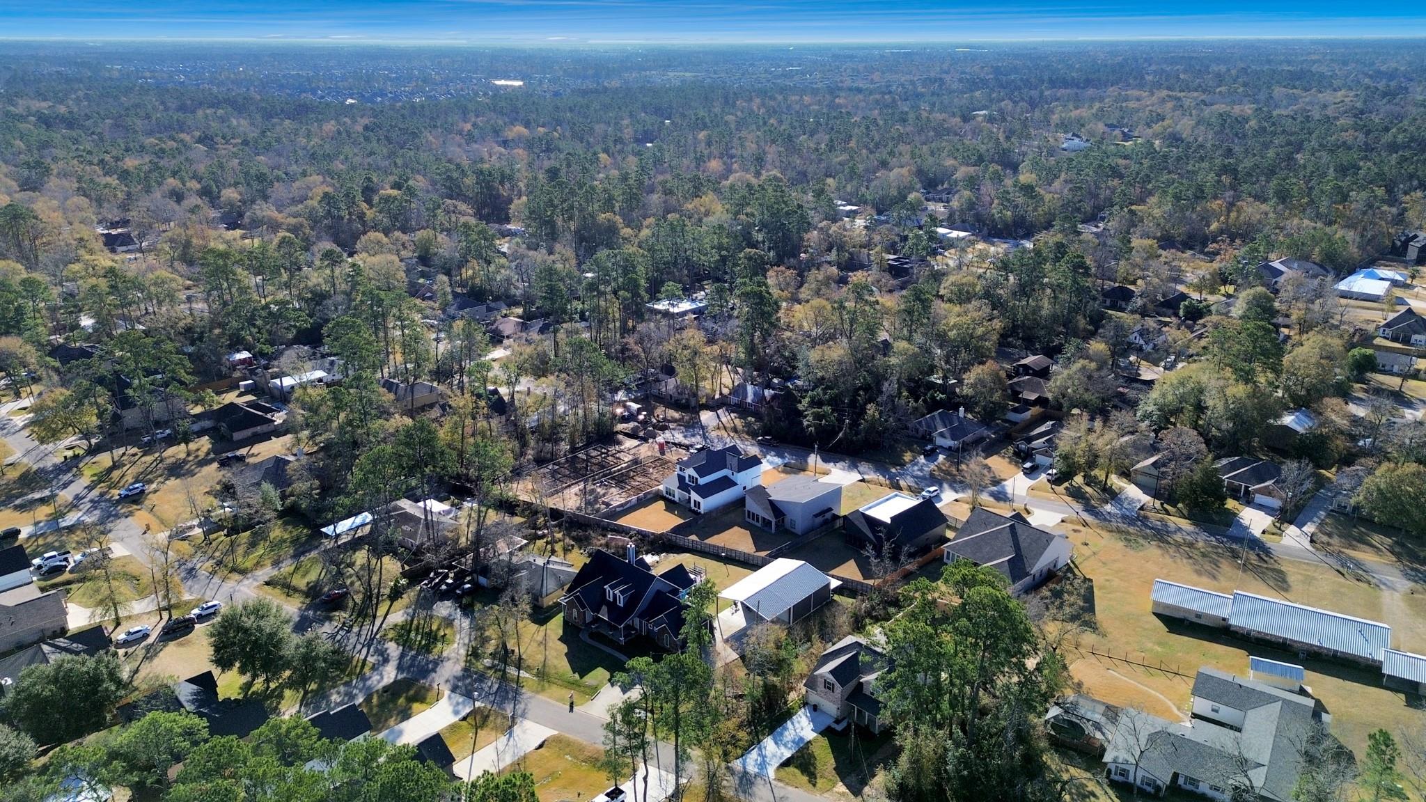 1335 Glen Oaks Drive