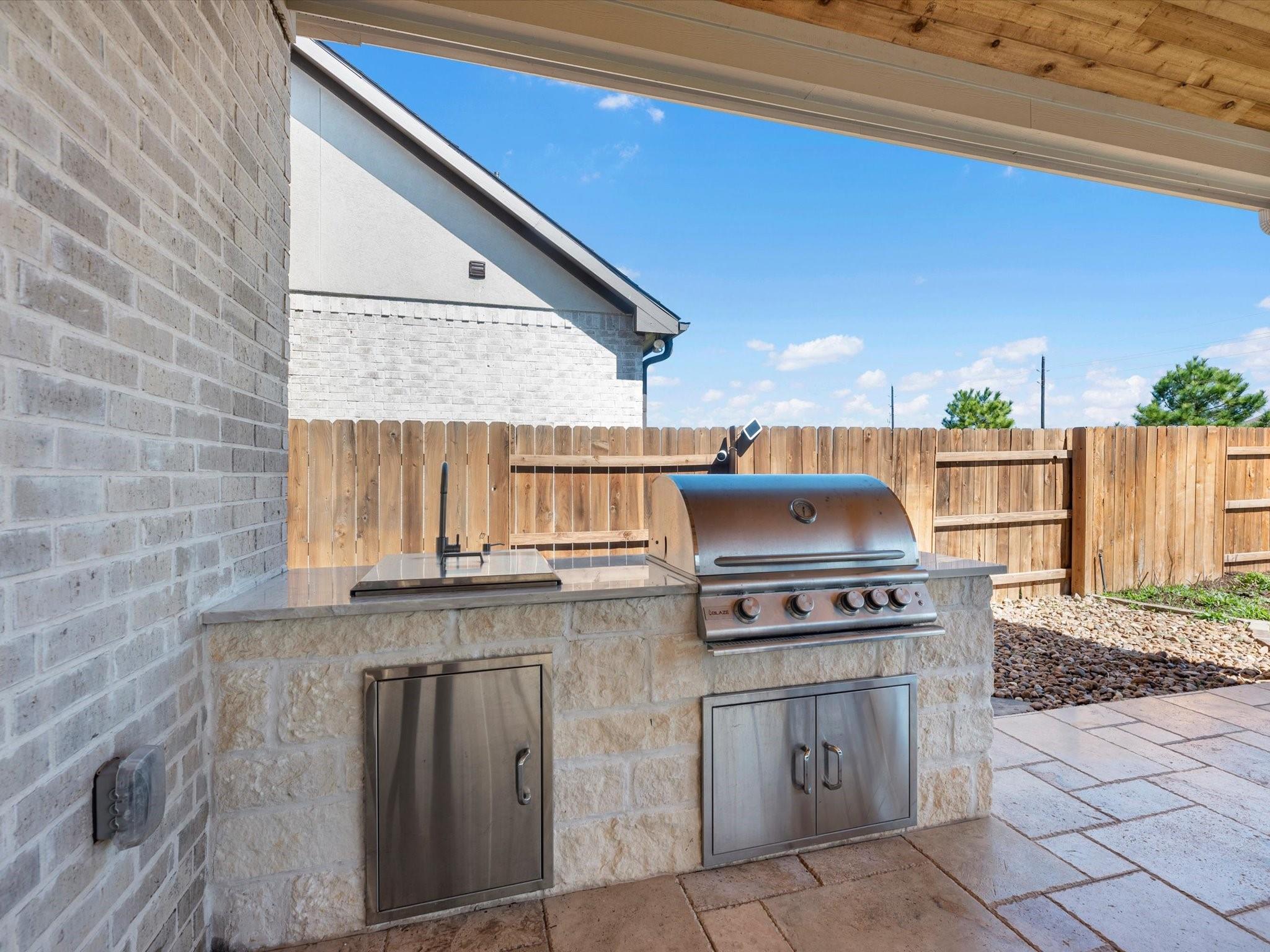 7310 Kingbird Cove Court