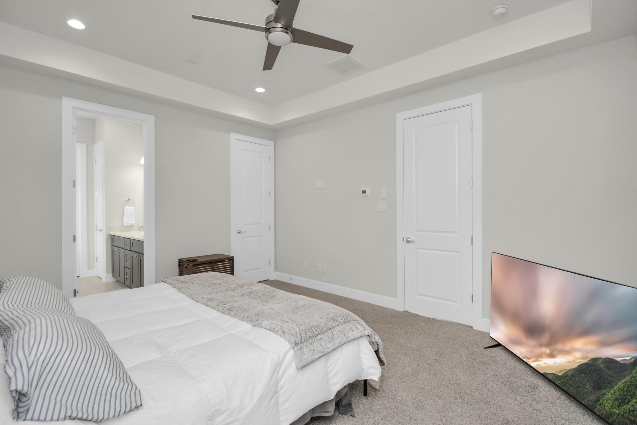 2504 W Tidwell Road Unit: E