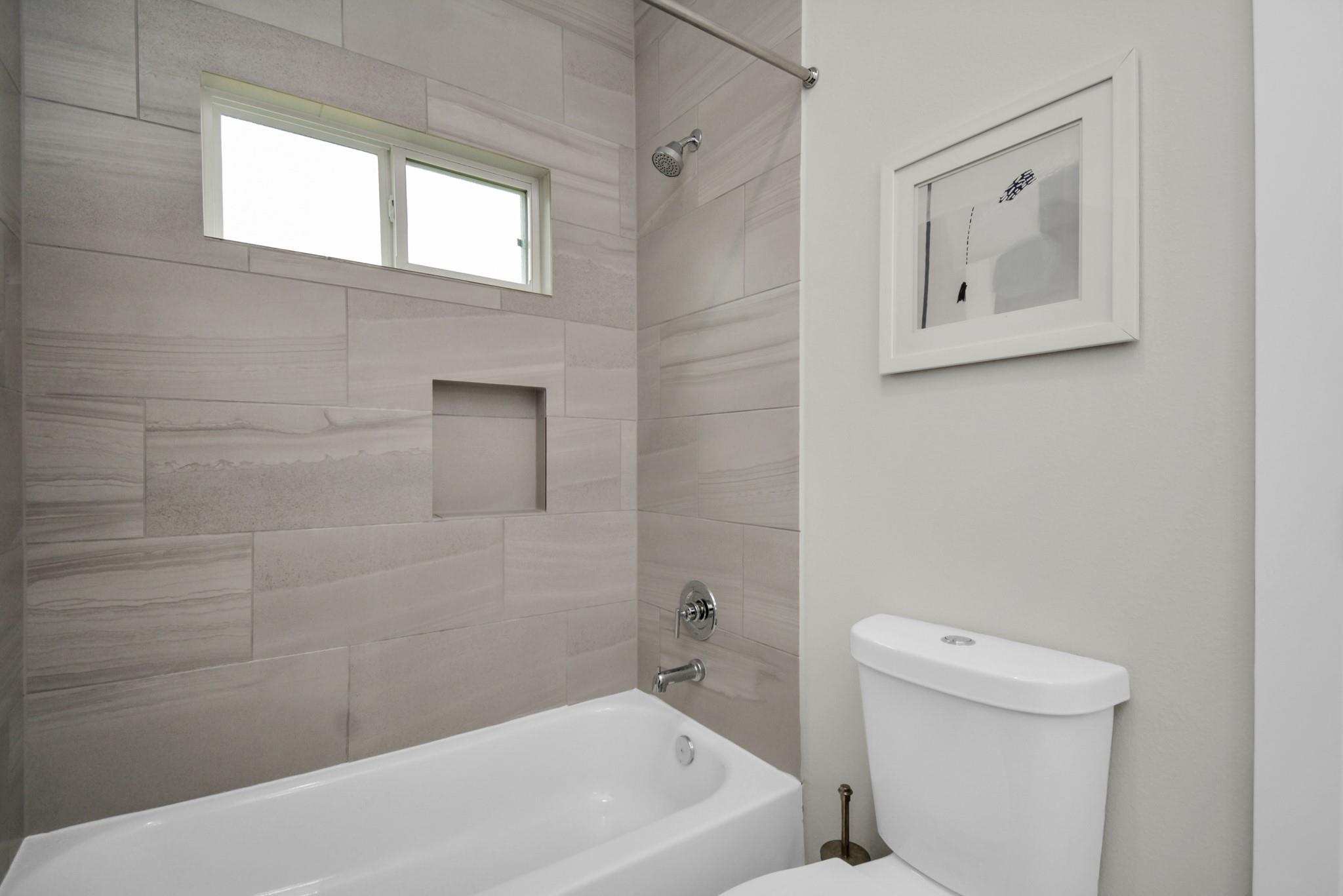 2504 W Tidwell Road Unit: E