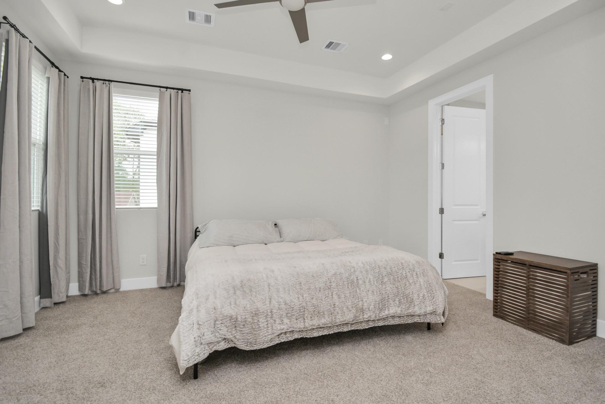 2504 W Tidwell Road Unit: E