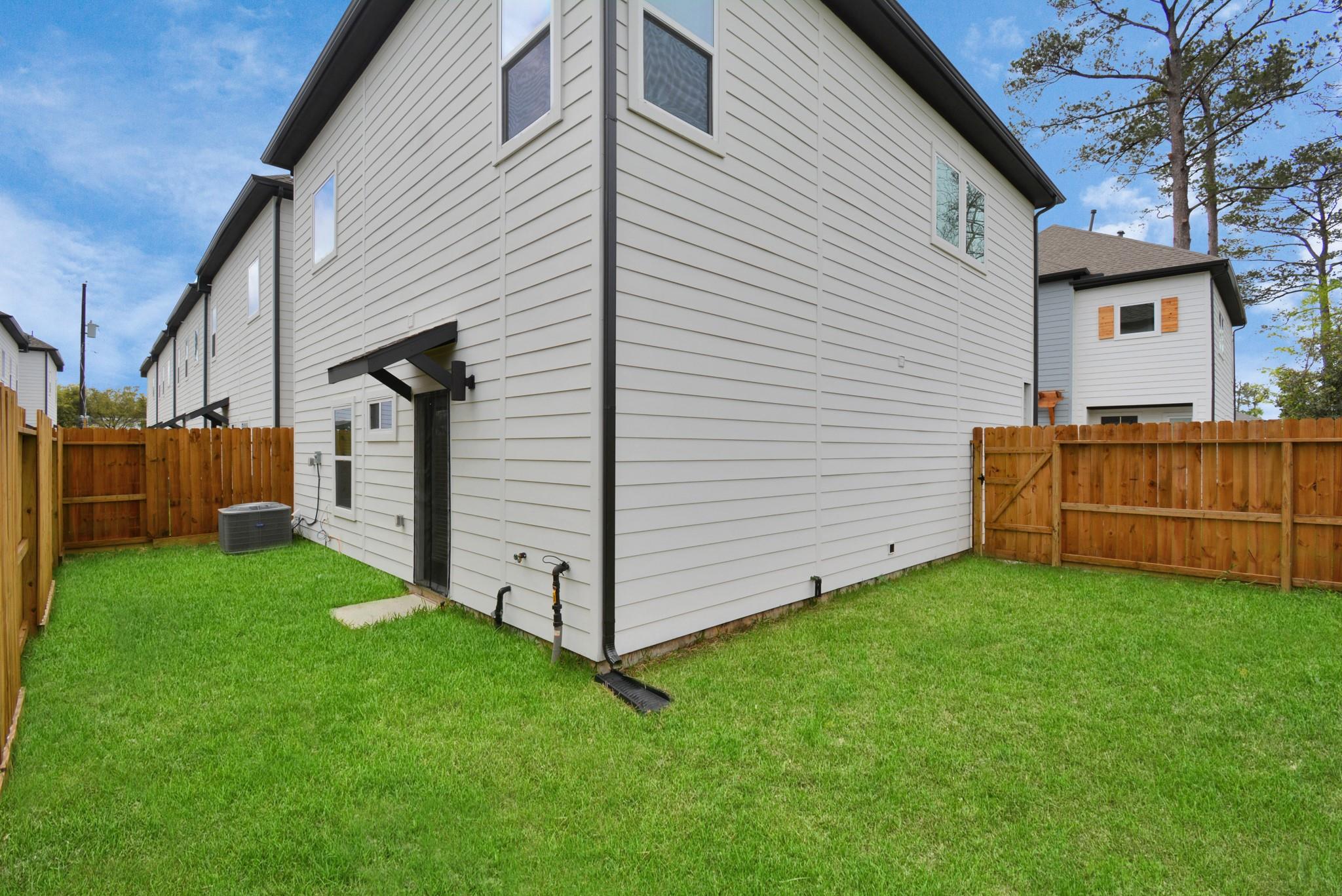 2504 W Tidwell Road Unit: E