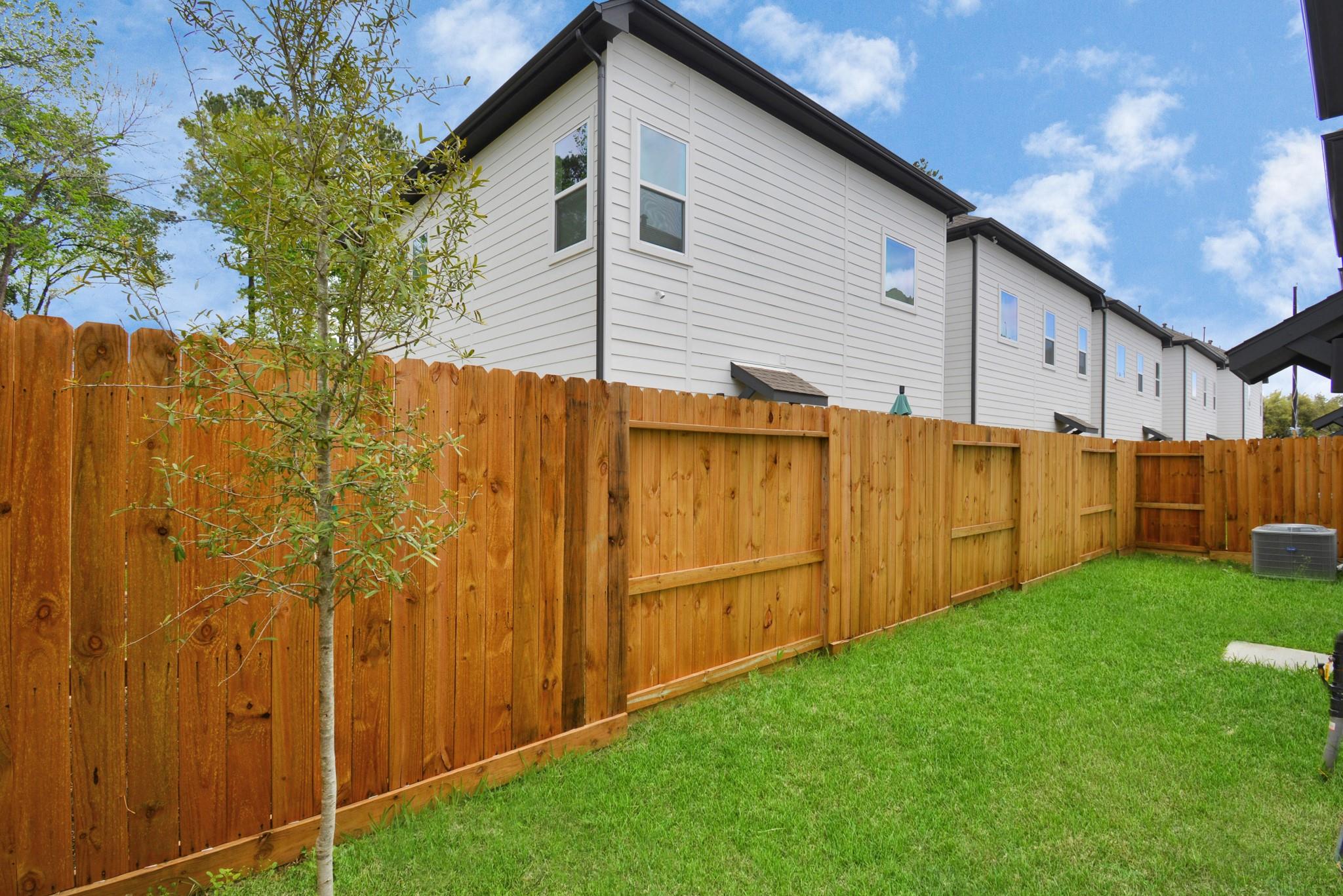 2504 W Tidwell Road Unit: E