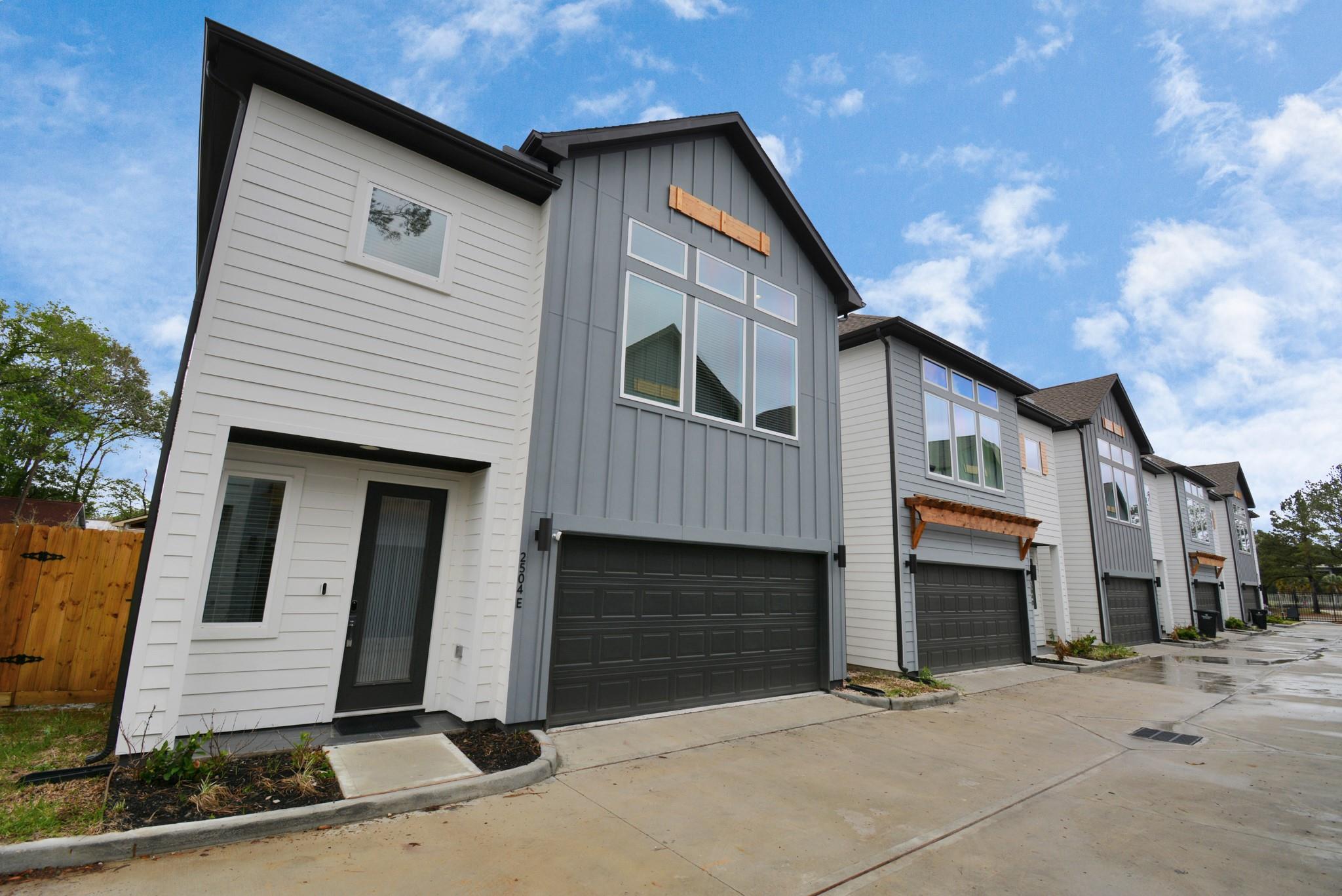 2504 W Tidwell Road Unit: E