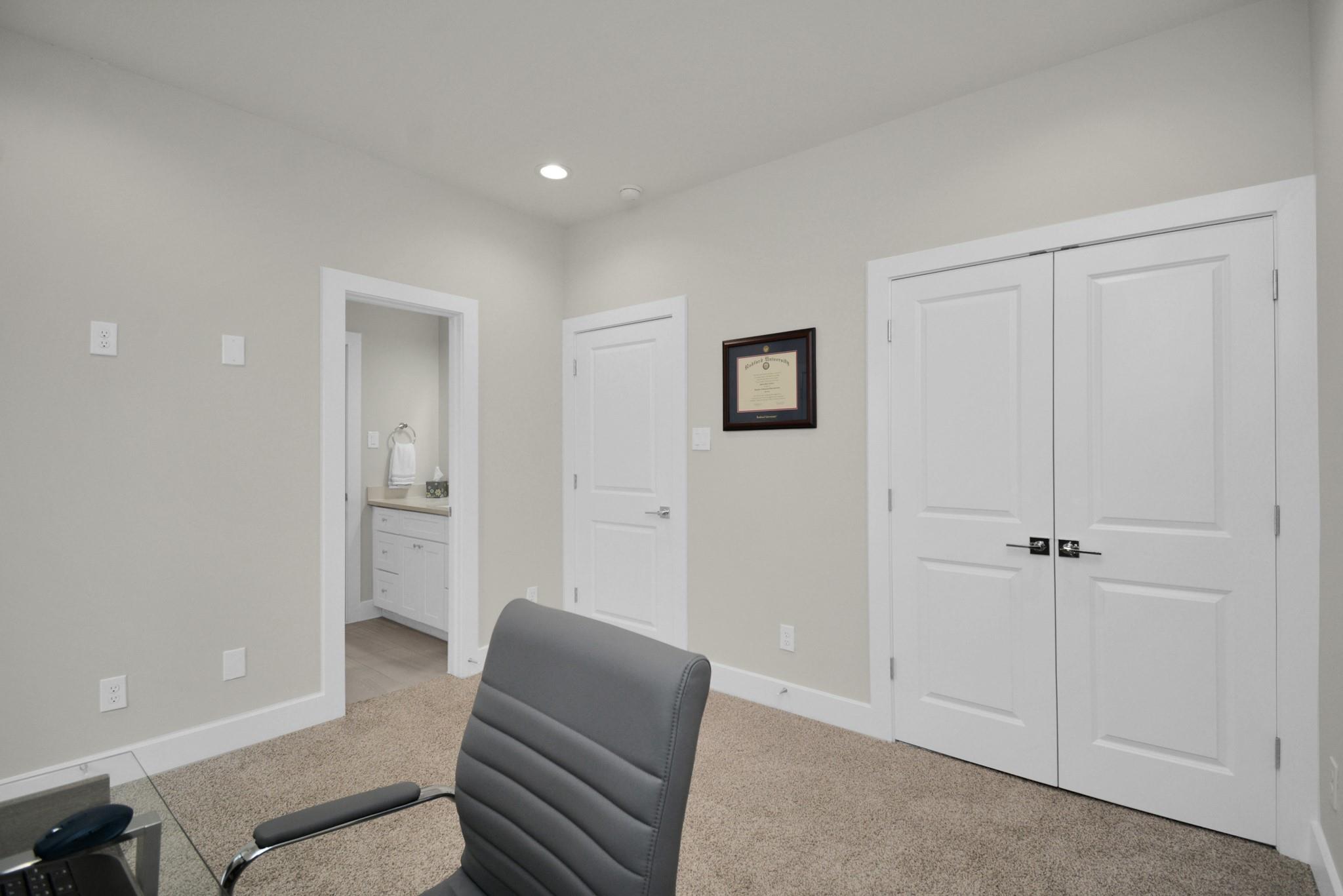 2504 W Tidwell Road Unit: E