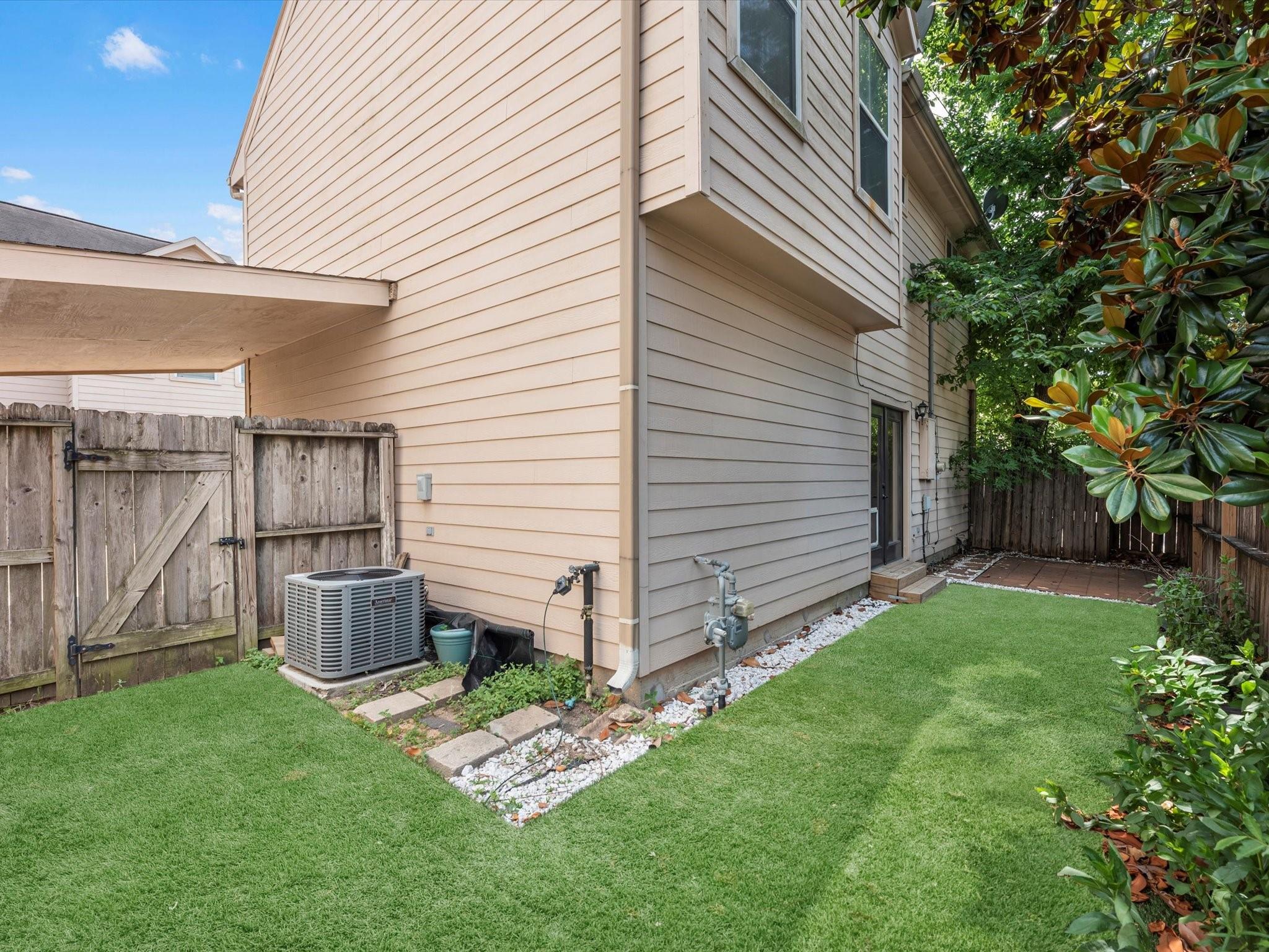 2234 Naomi Street, Houston