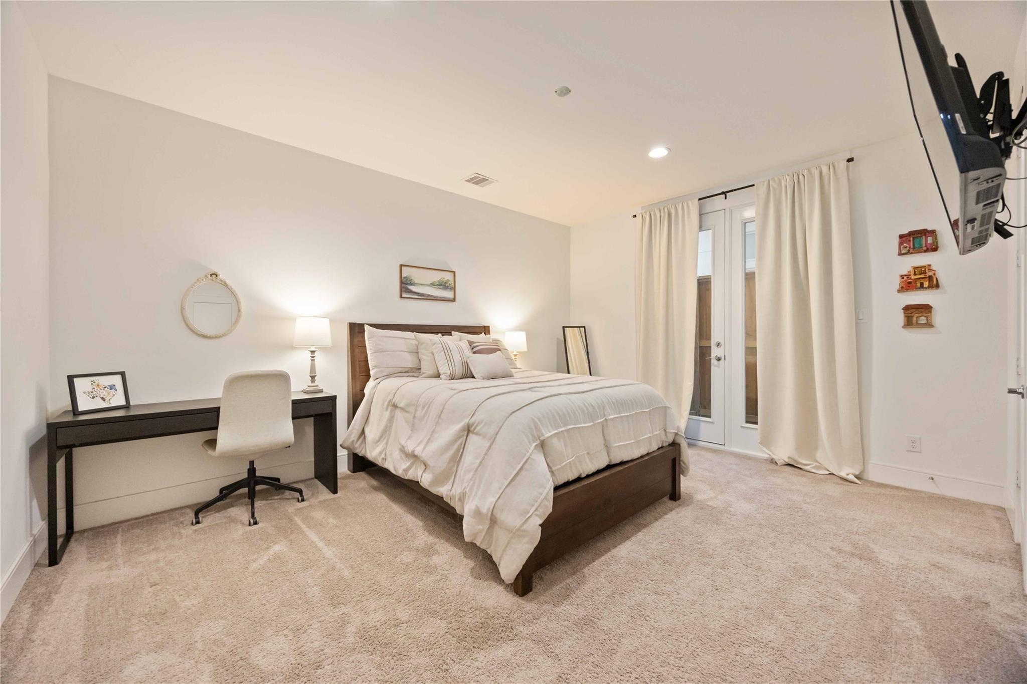 1211 Hickory Street # D