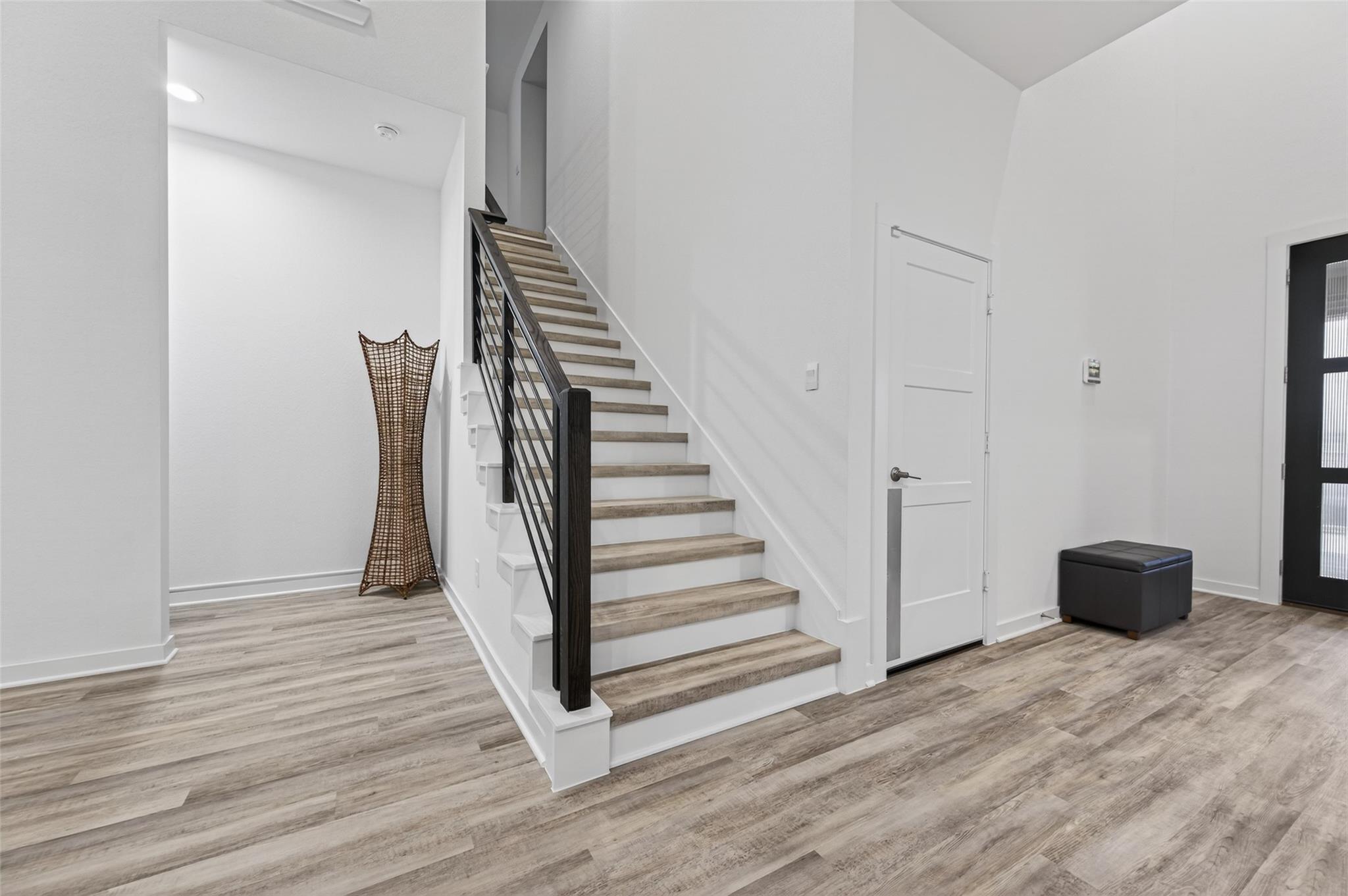 1610 Happy Valley Street