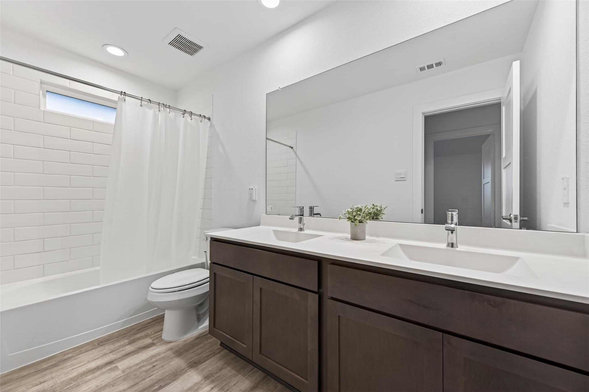 1610 Happy Valley Street