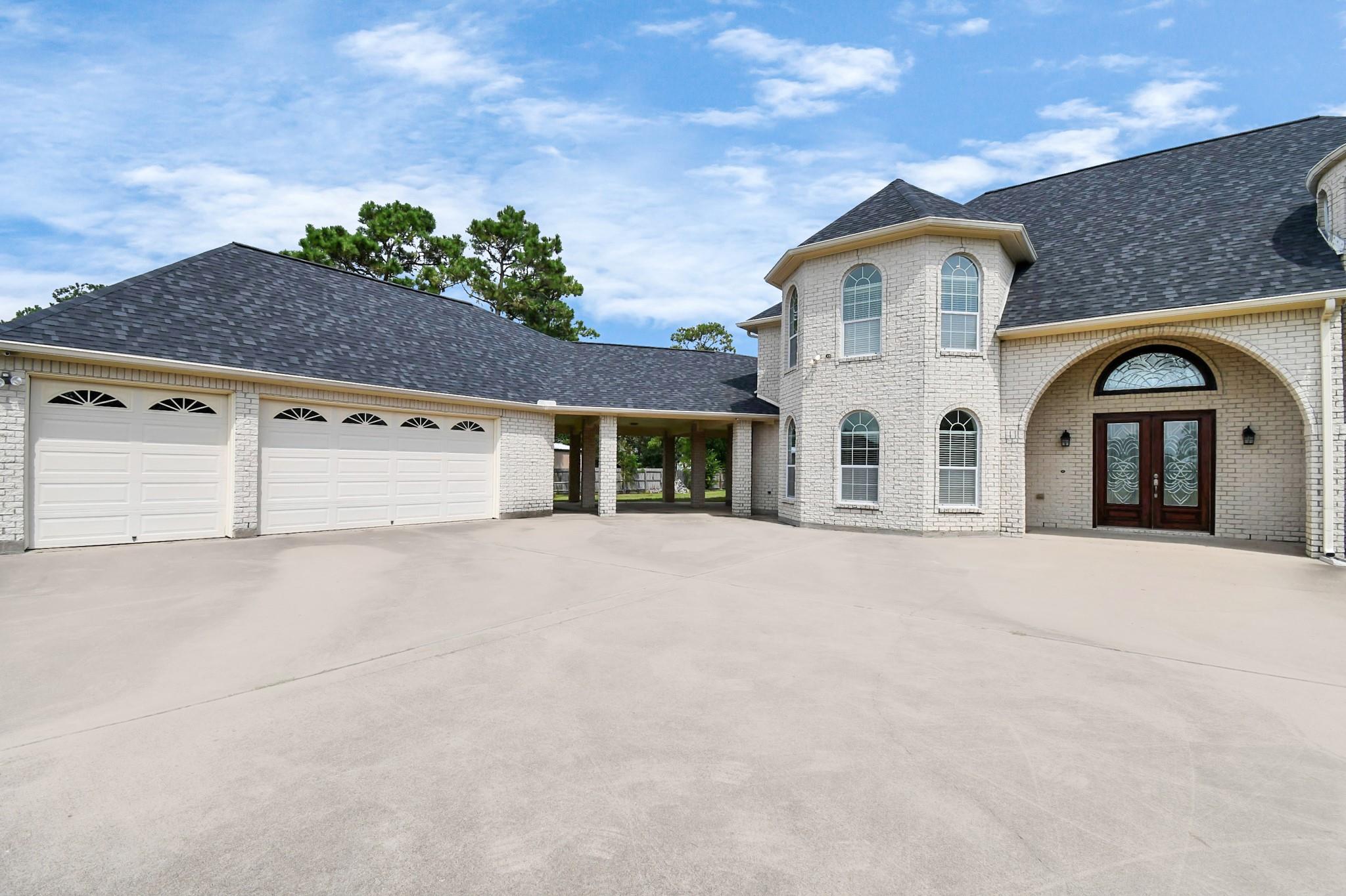 1321 E Archer Road