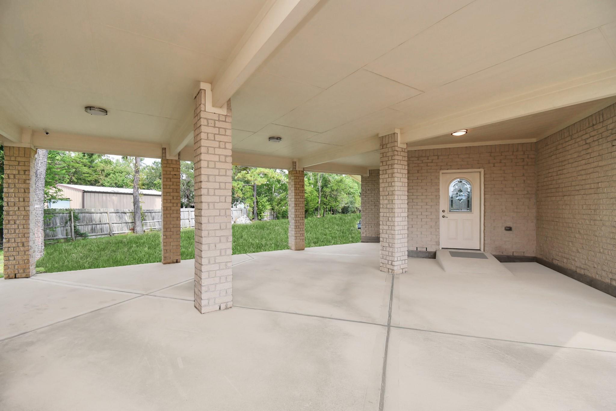 1321 E Archer Road