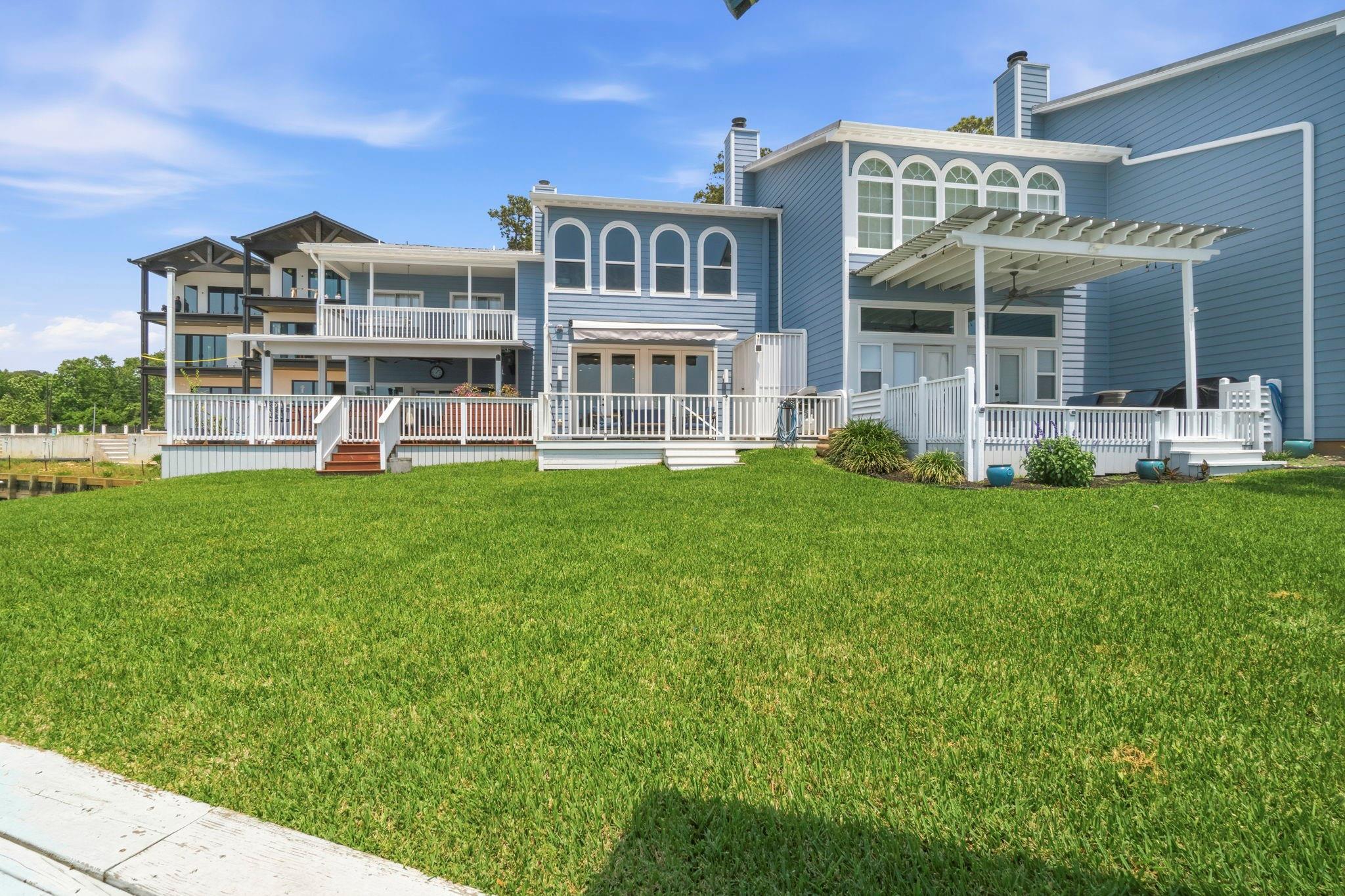 2 Key Harbor Drive