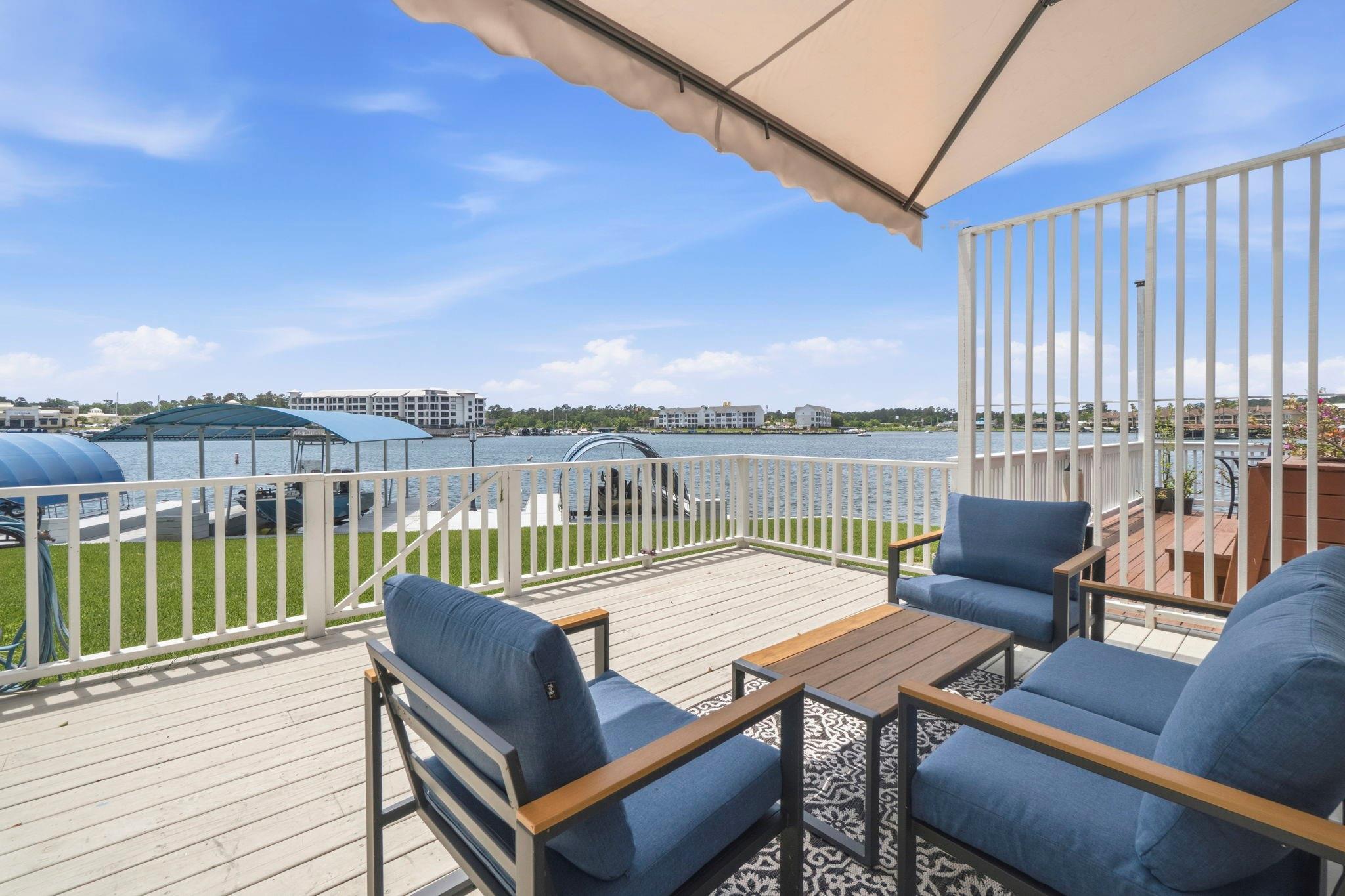2 Key Harbor Drive