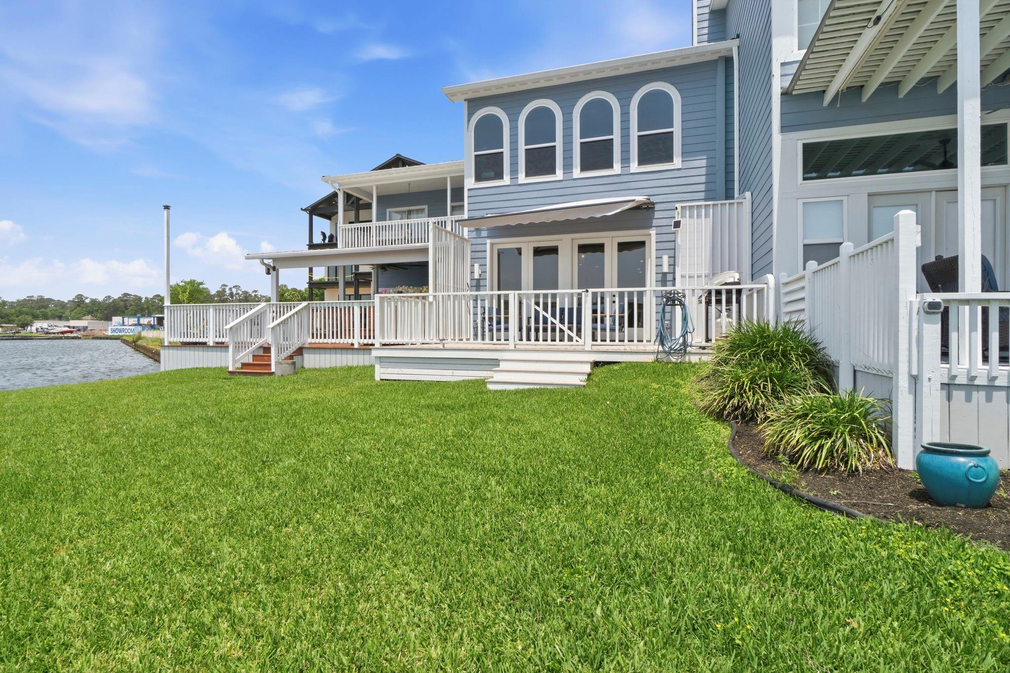 2 Key Harbor Drive