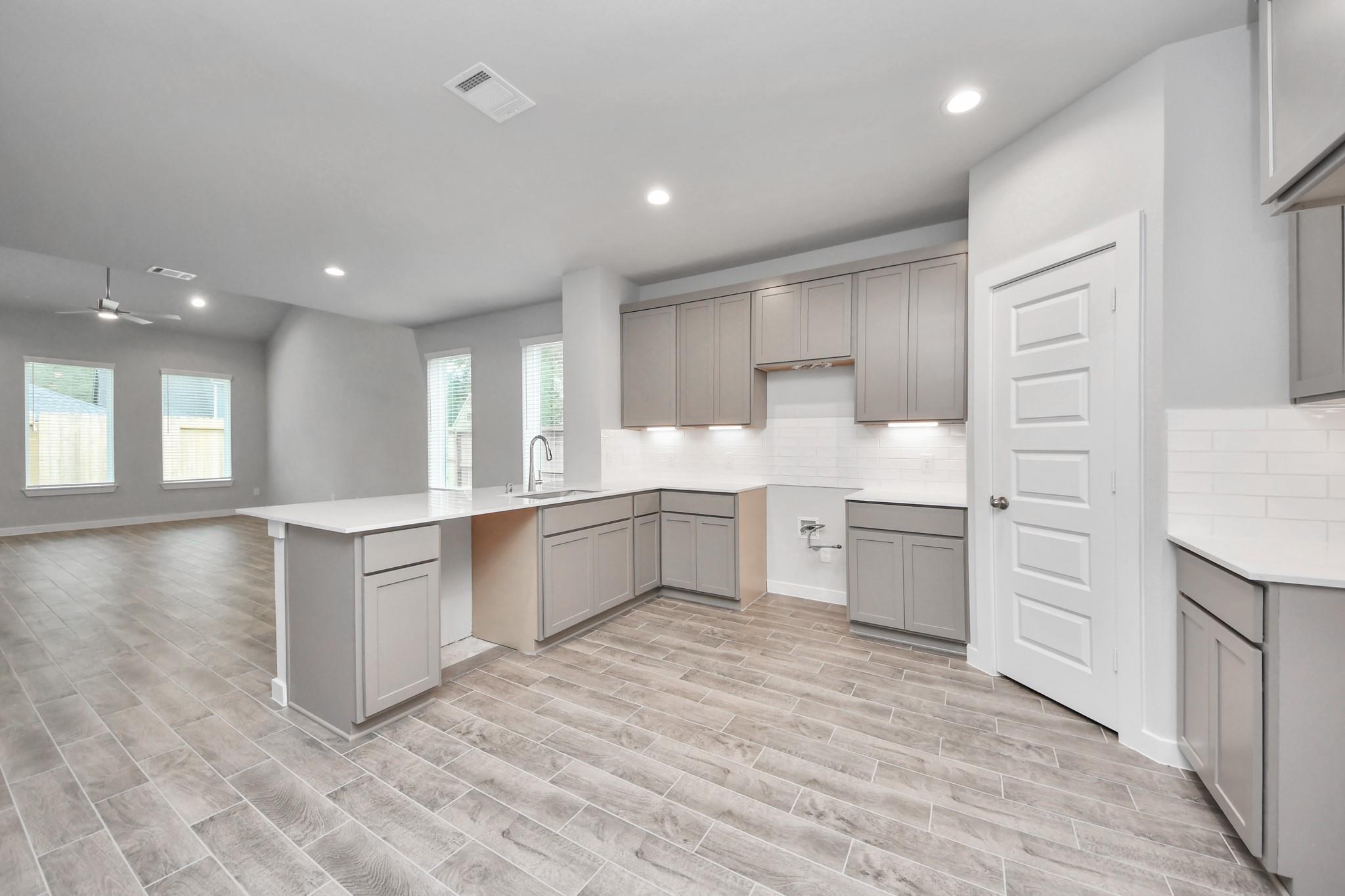 24506 Broad Park Ct