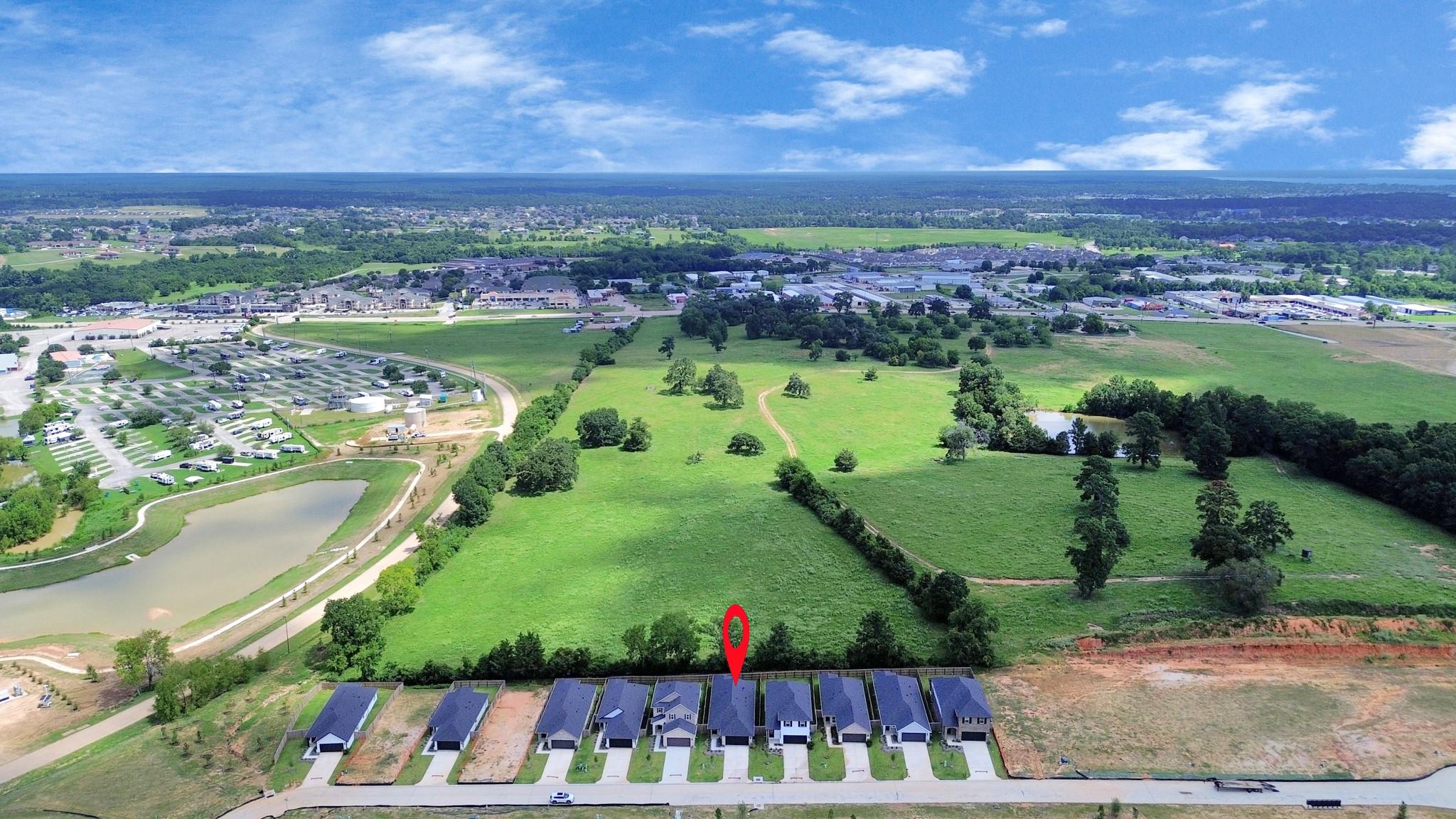 19572 Stripe Hill Bend