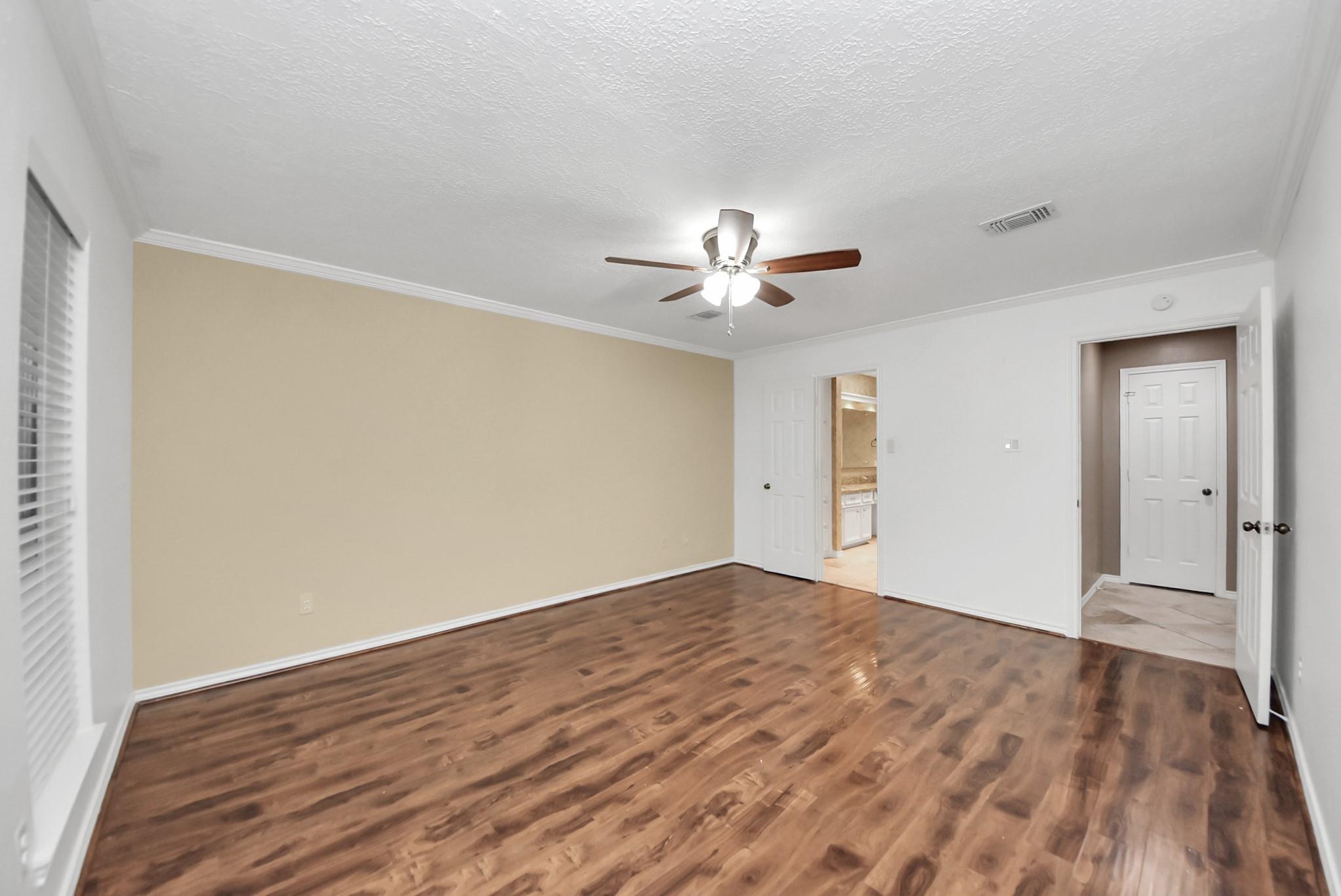 12463 Oak Park Drive