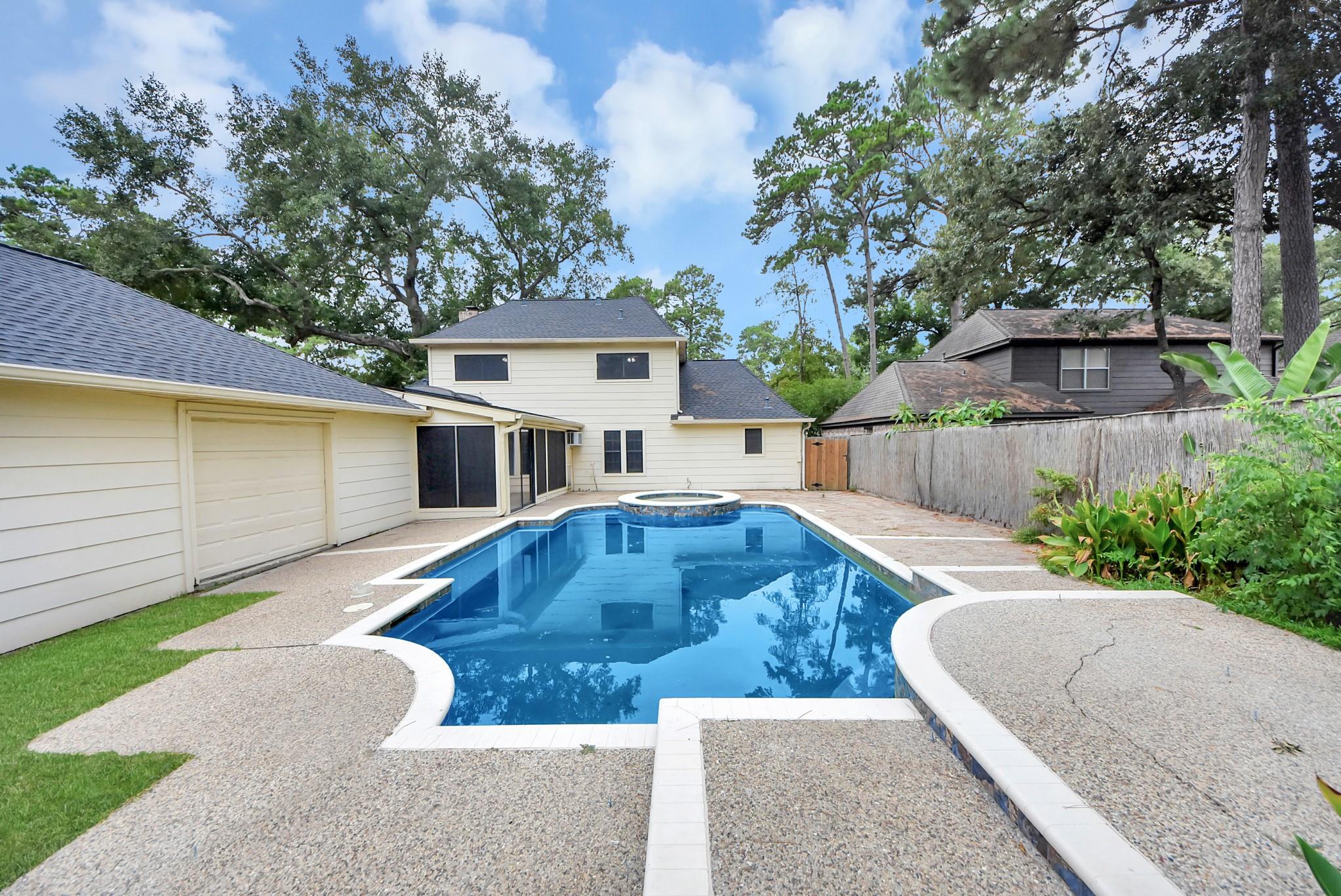 12463 Oak Park Drive