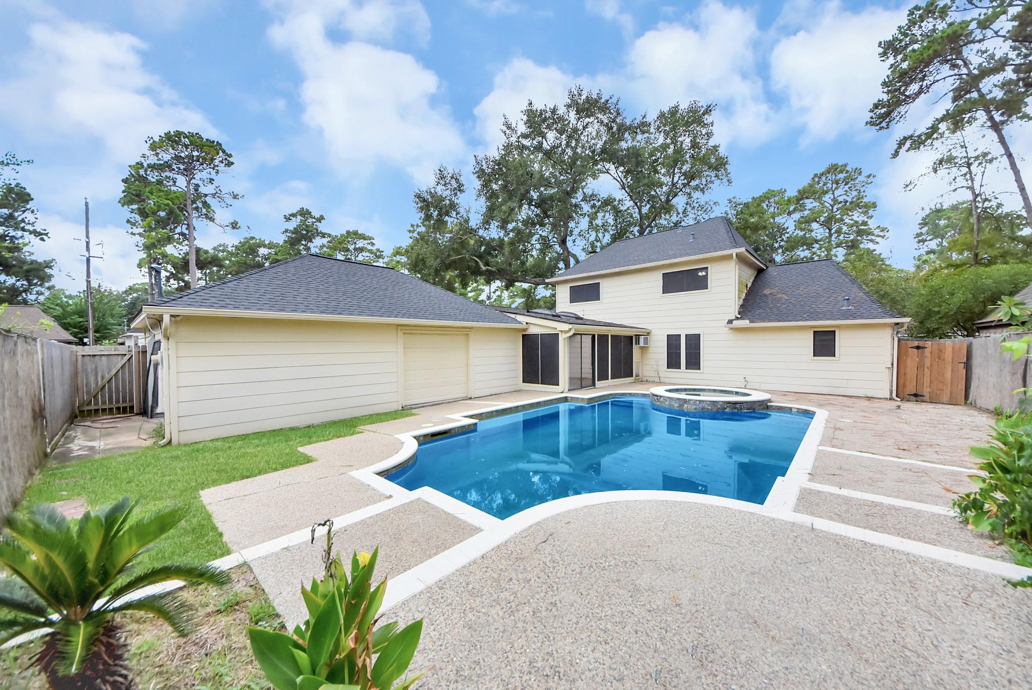 12463 Oak Park Drive