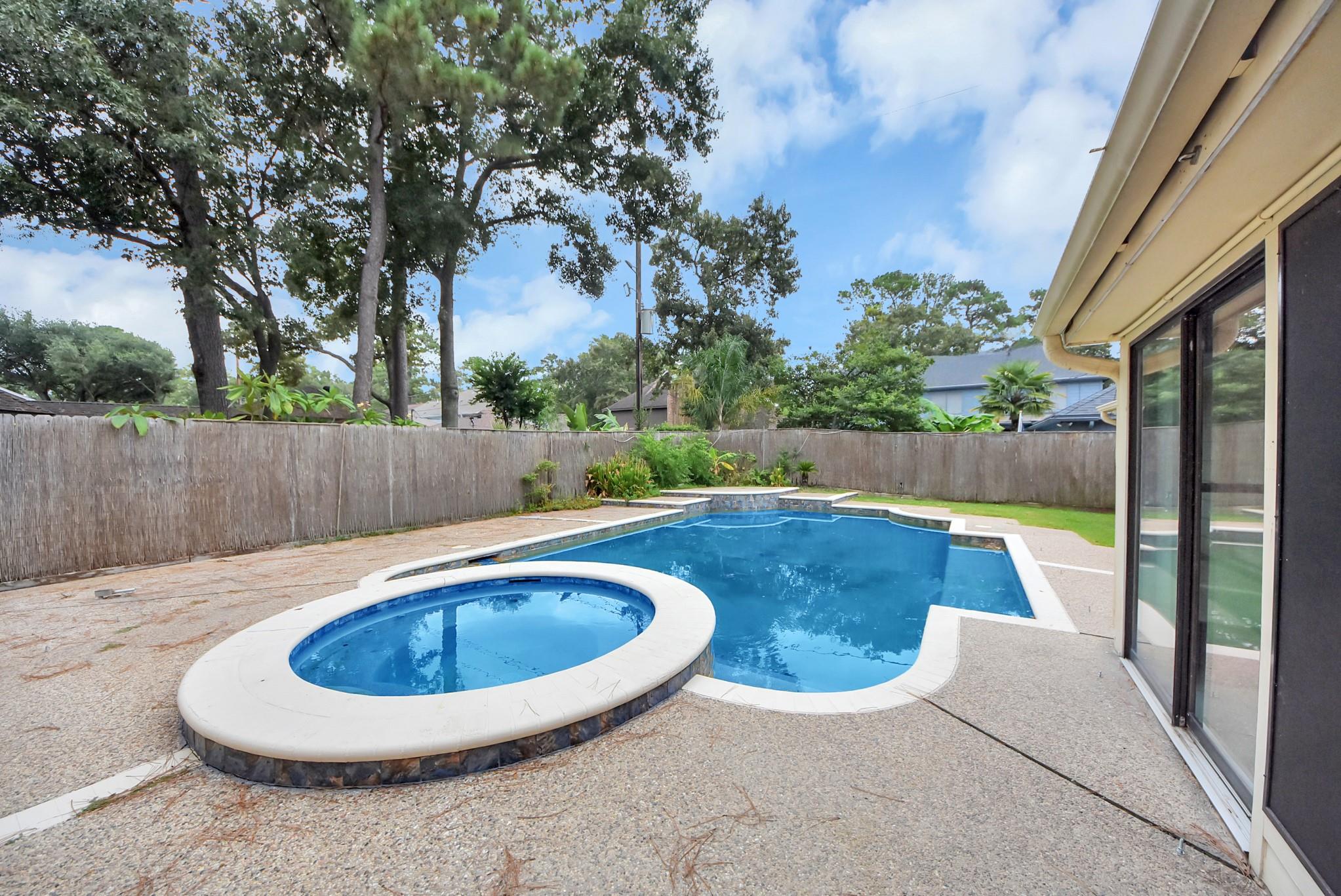 12463 Oak Park Drive