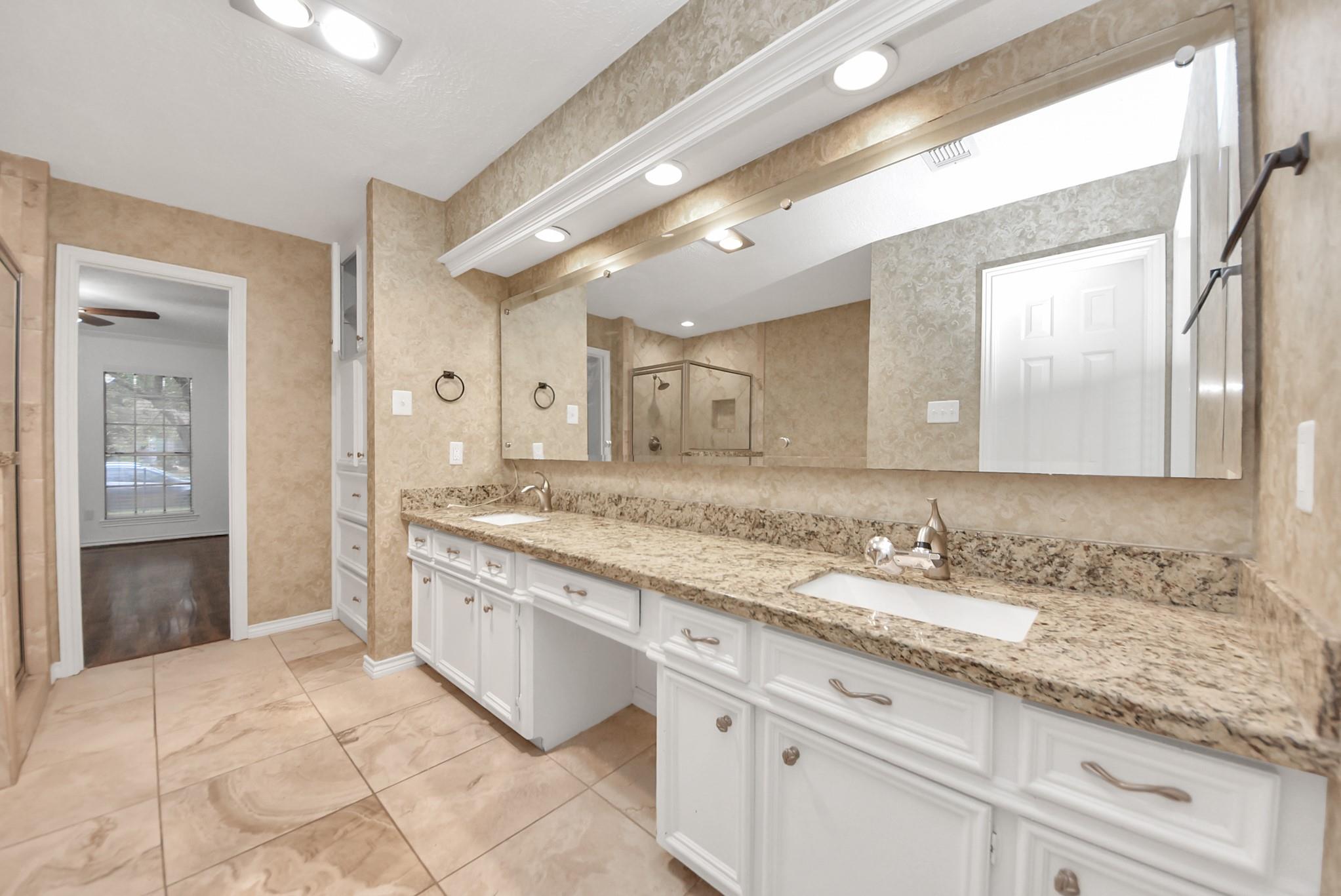 12463 Oak Park Drive