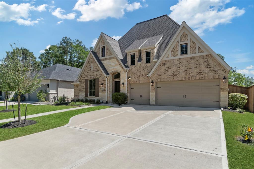 21873 Otter Point Lane