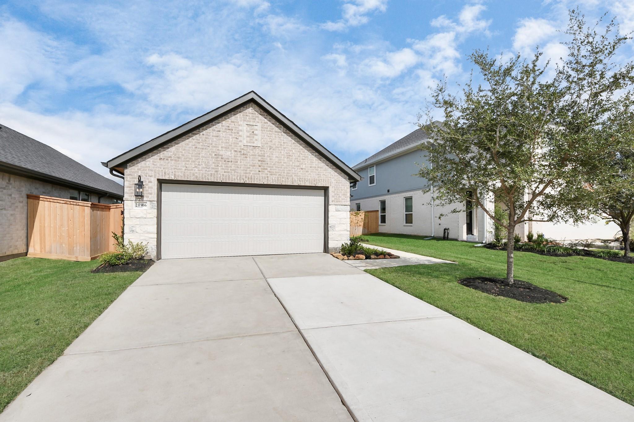 20906 Carob Tree Lane, Tomball