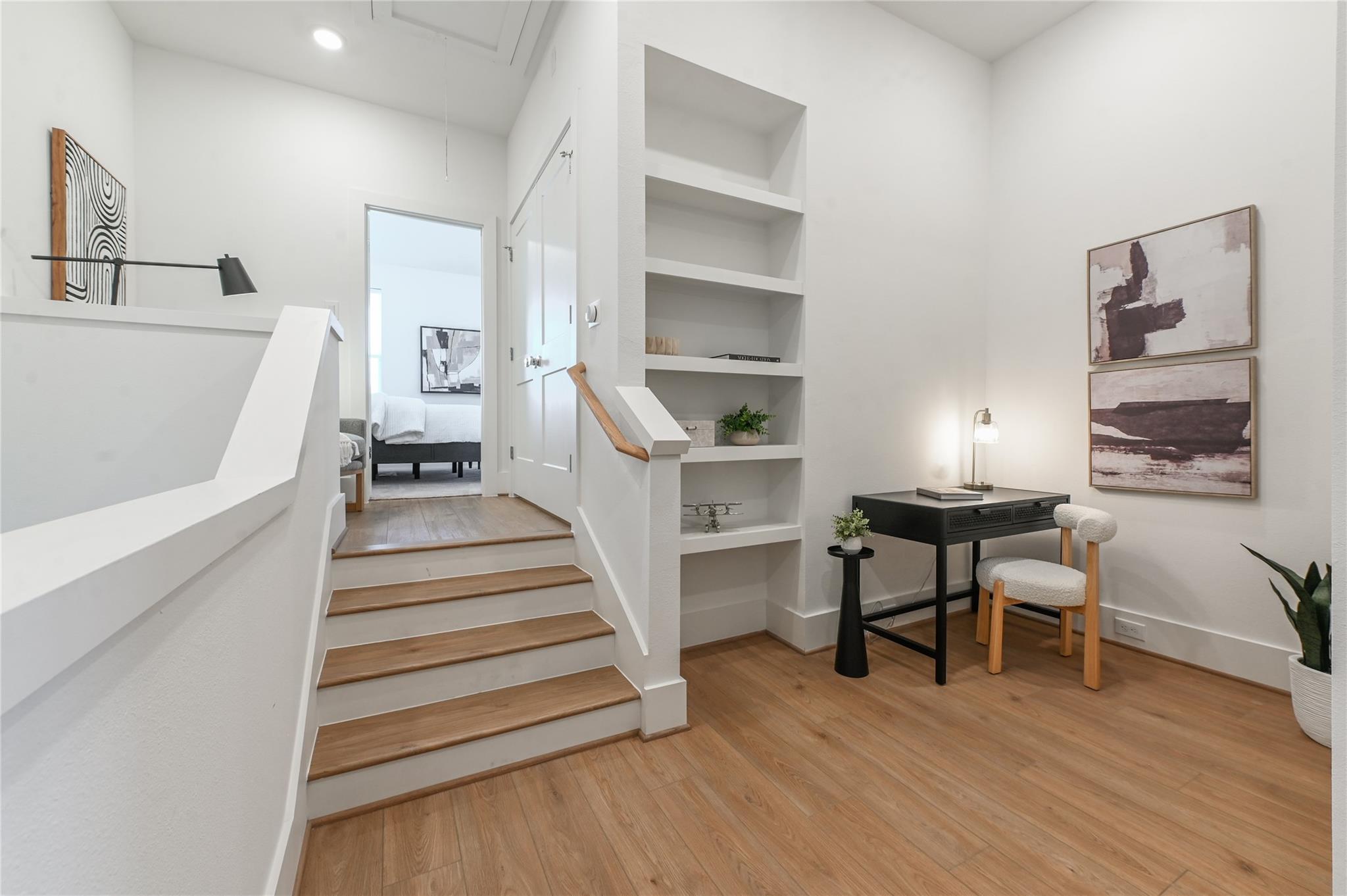 7607 Victory Reserve Street