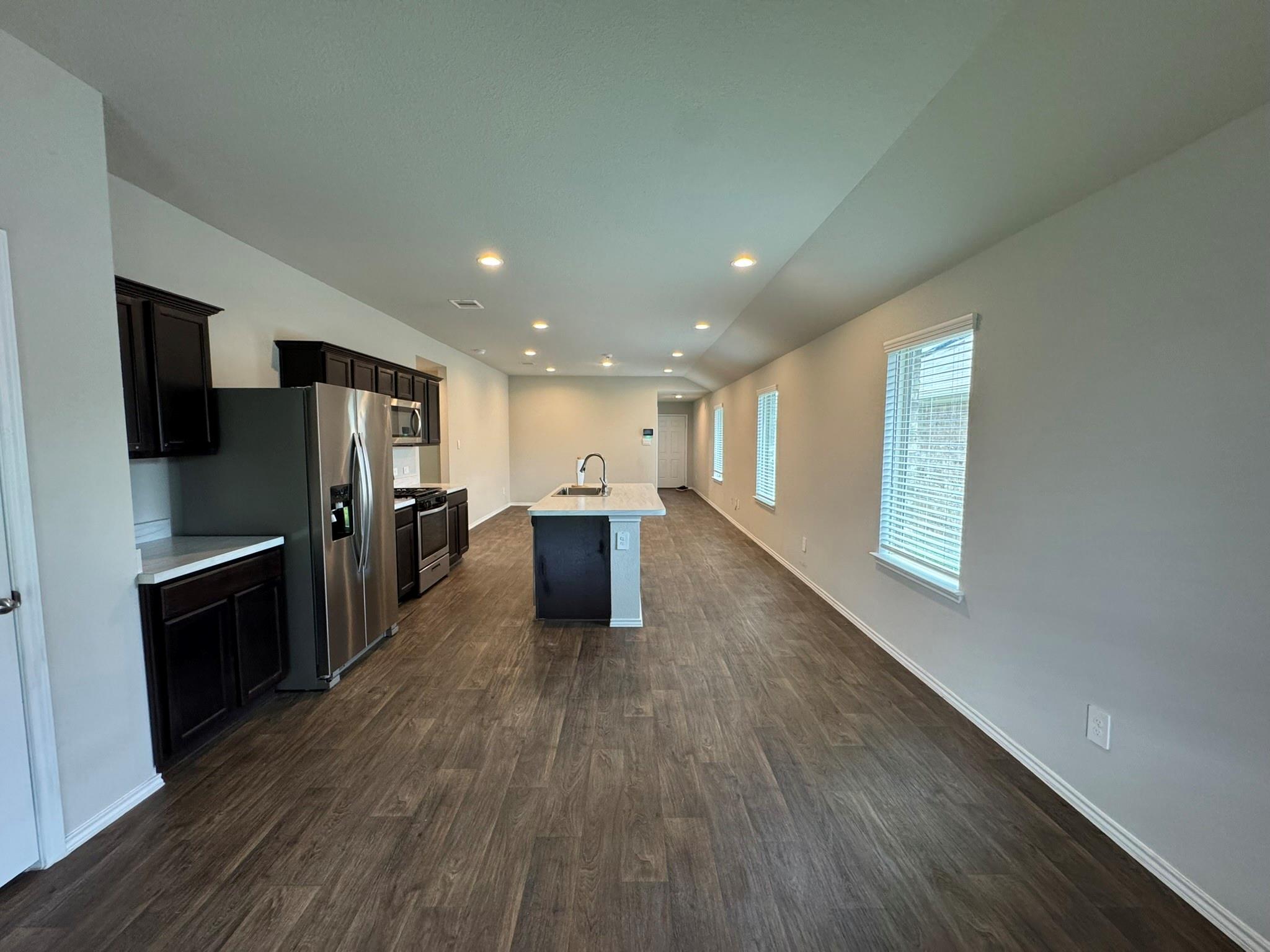 2407 Poplar Copse Court