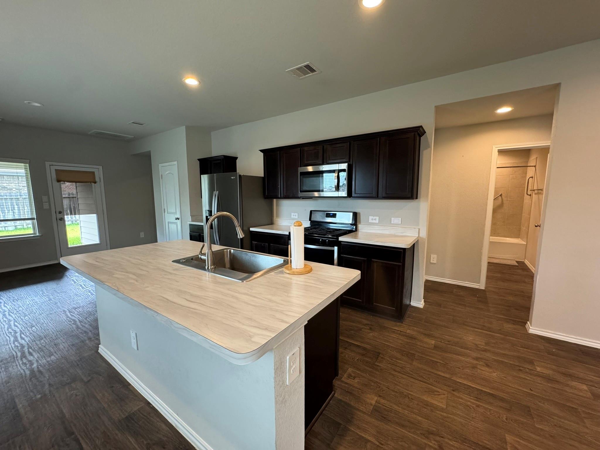 2407 Poplar Copse Court