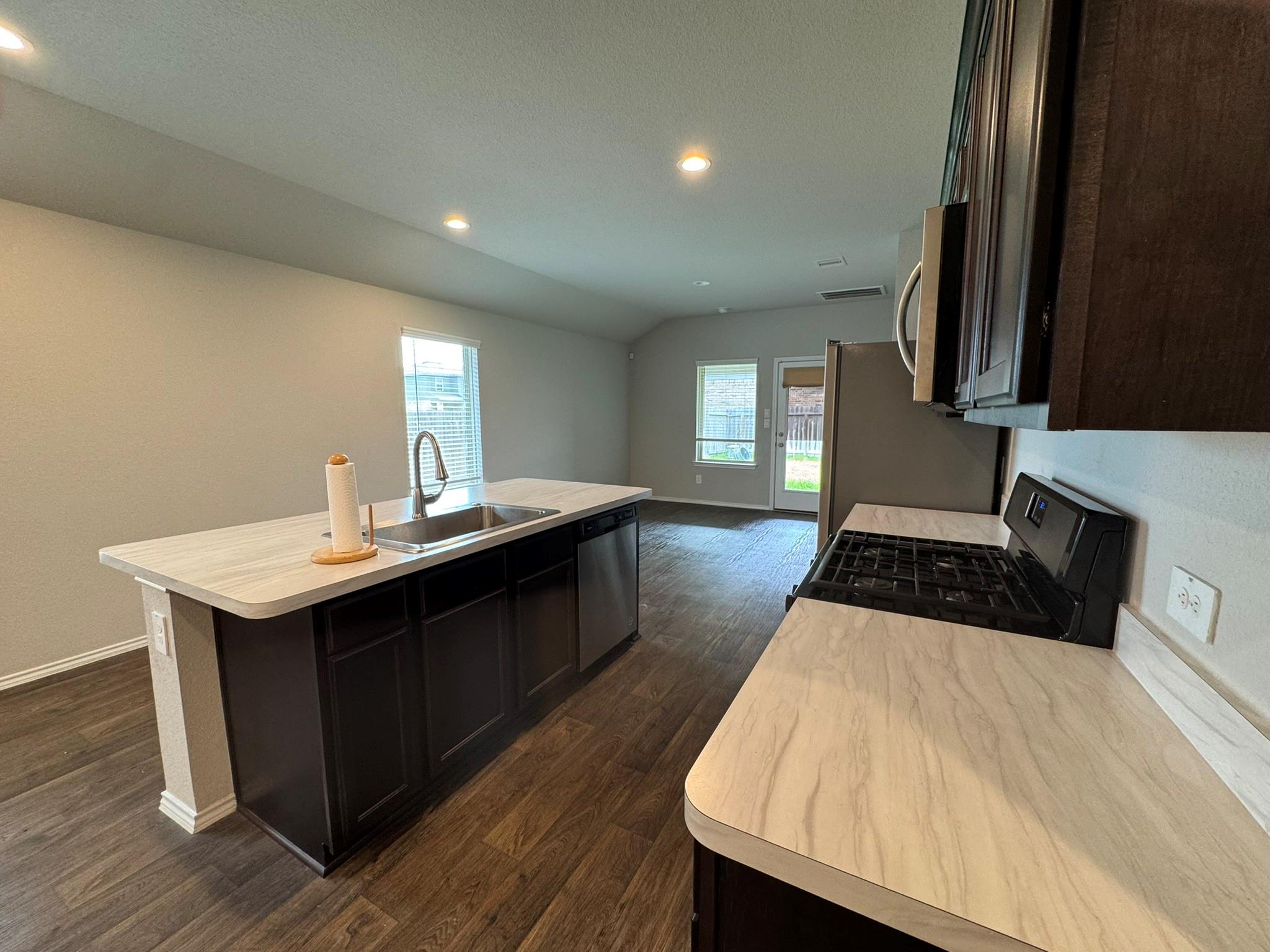 2407 Poplar Copse Court