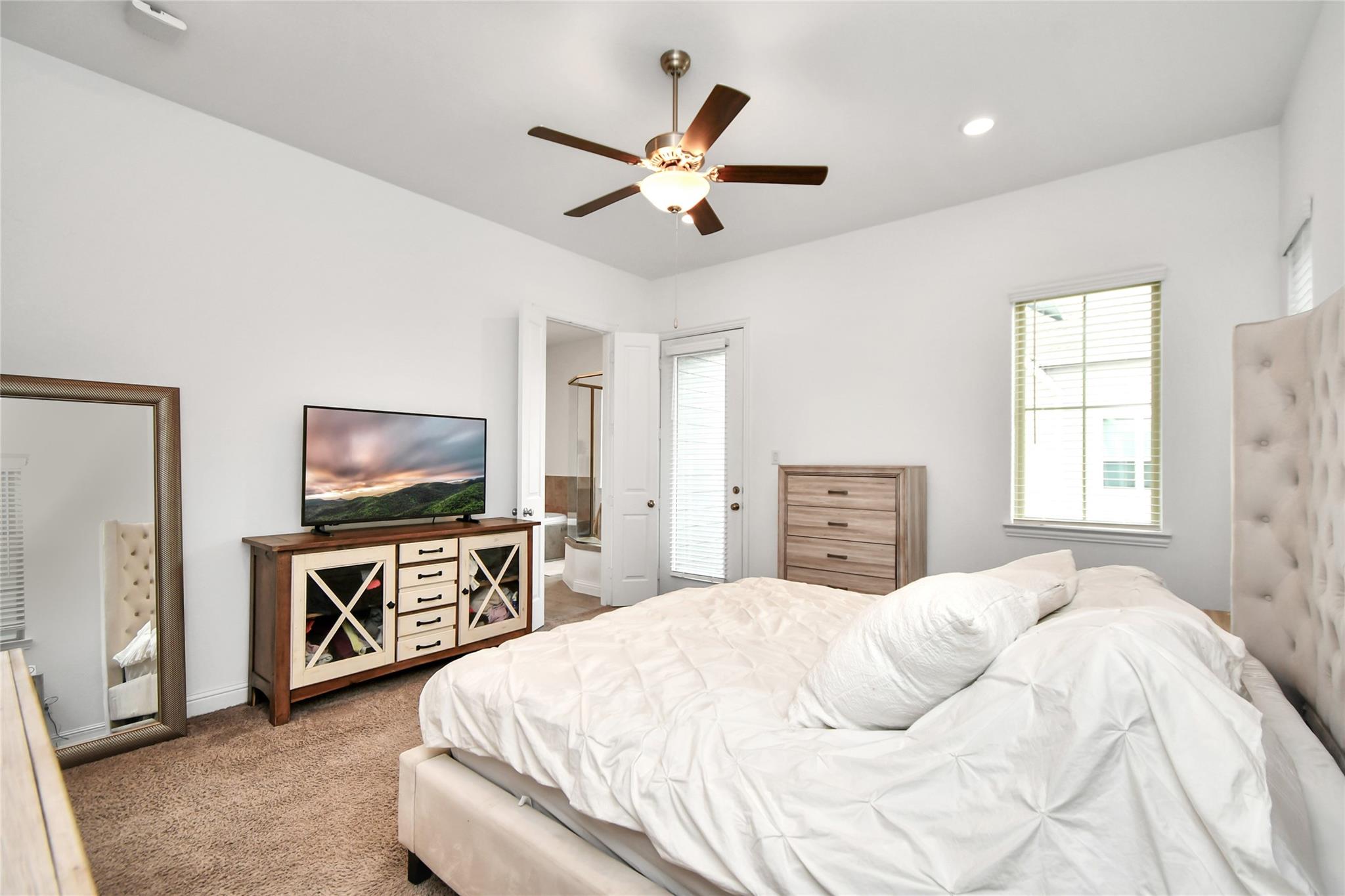11012 Mikula Drive