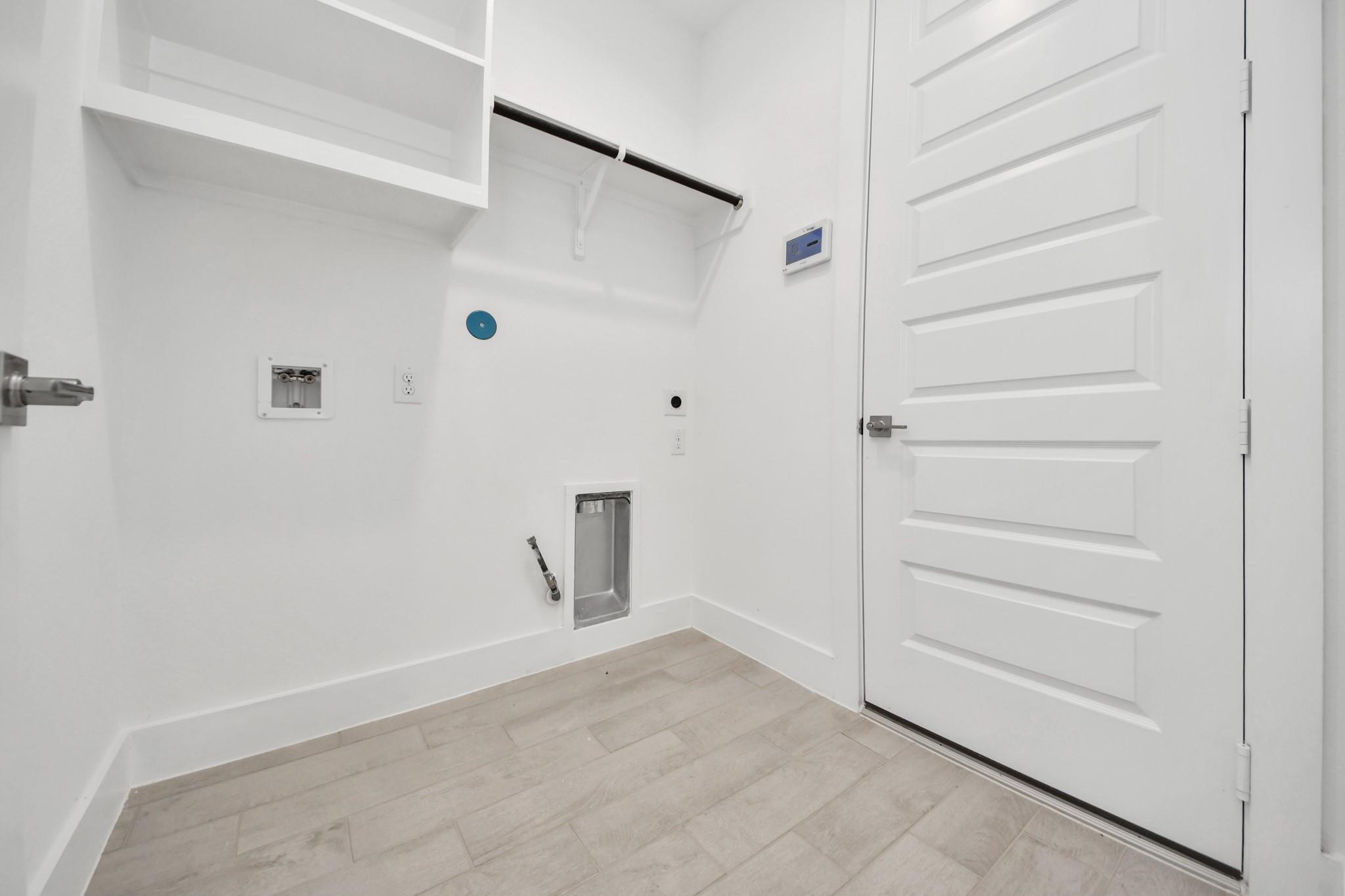 3042 Native Spring Dr