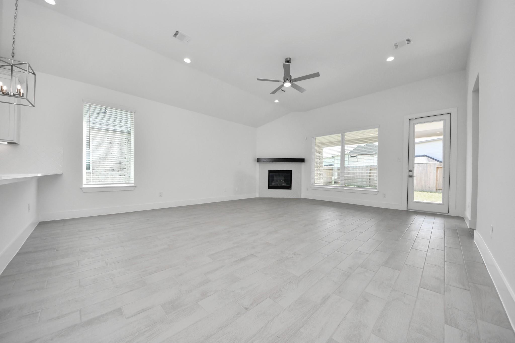 3042 Native Spring Dr